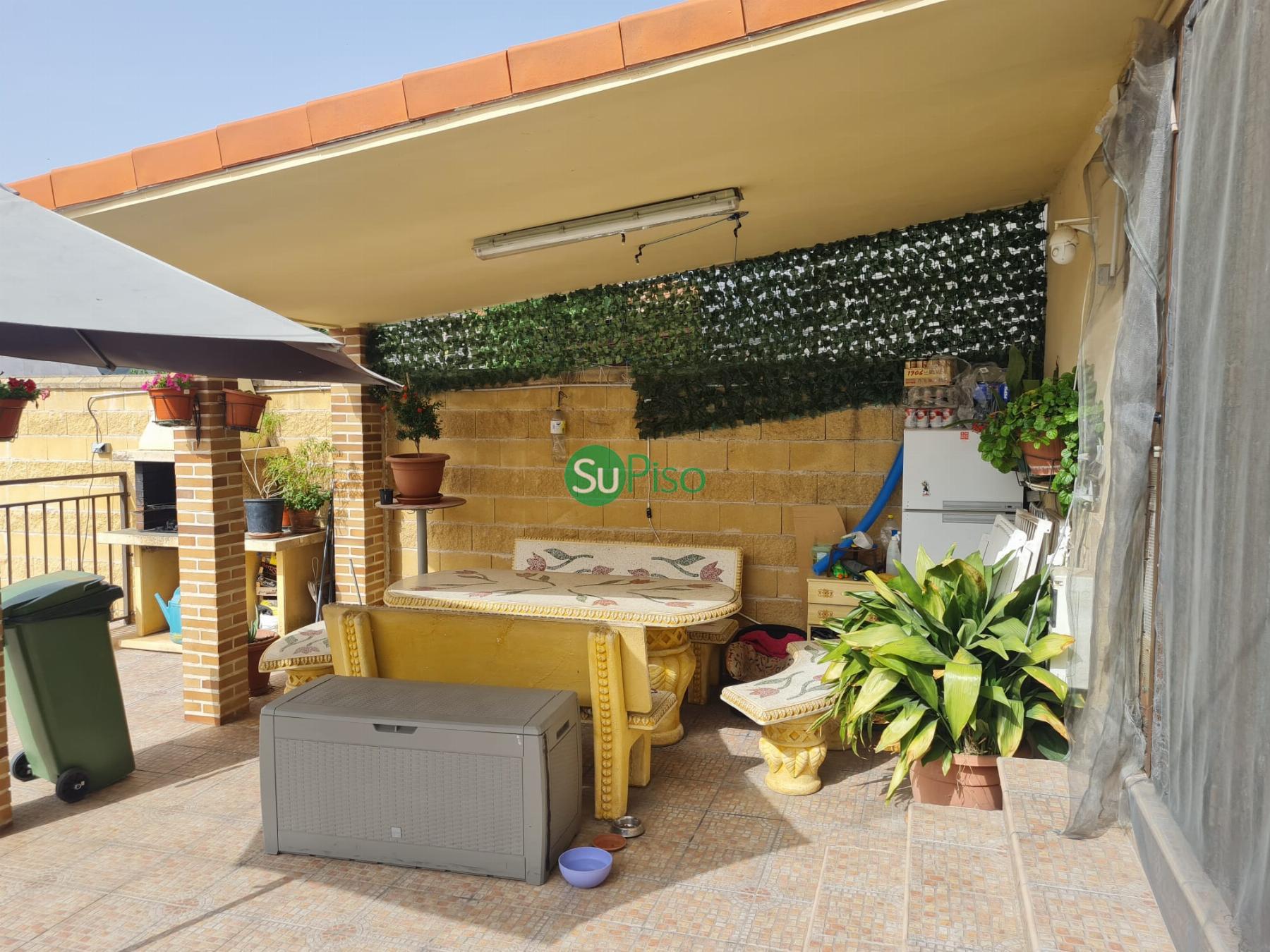 For sale of chalet in Yeles