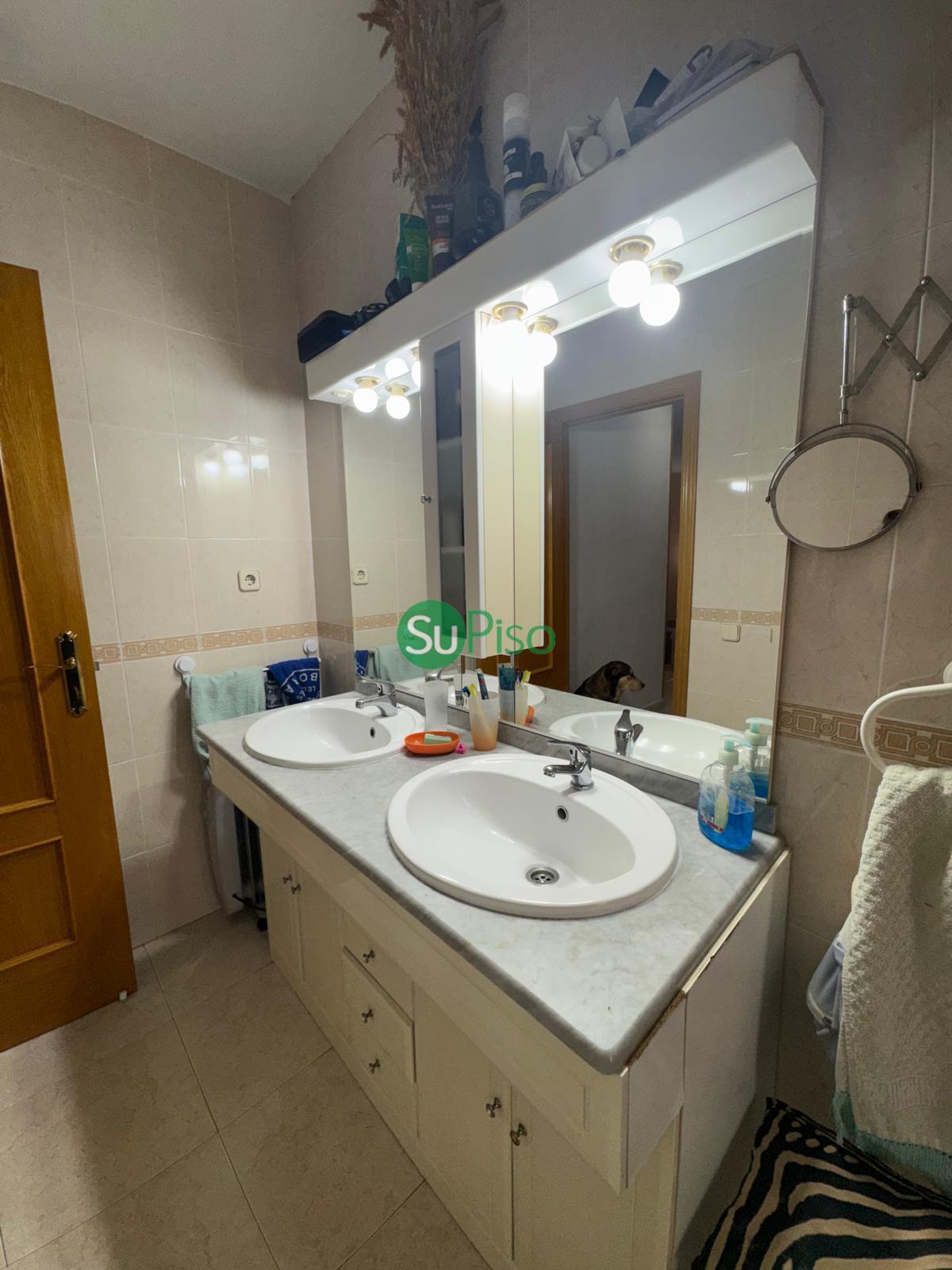 For sale of chalet in Yeles