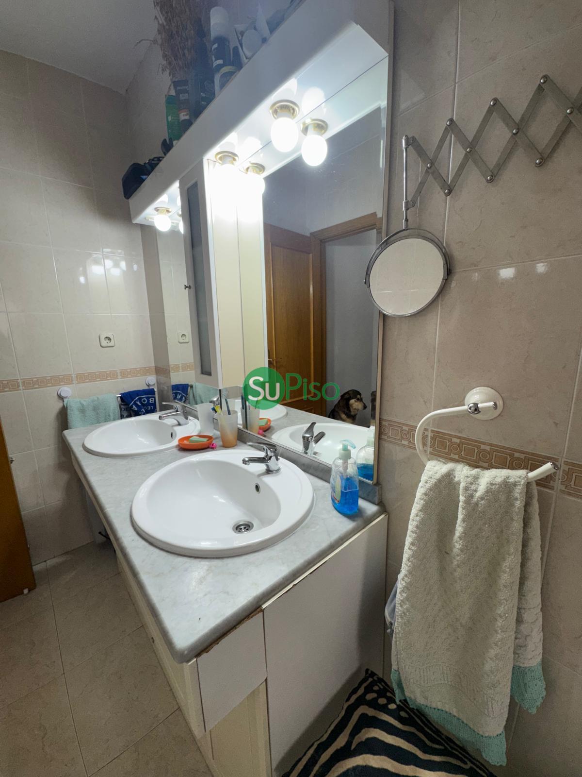 For sale of chalet in Yeles