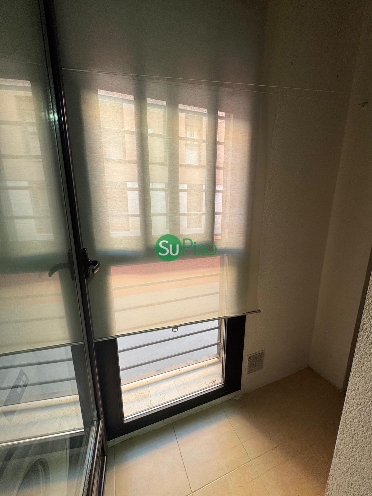 Venta de piso en Yuncler