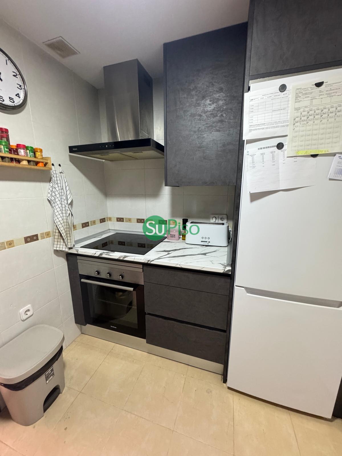 Venta de piso en Yuncler