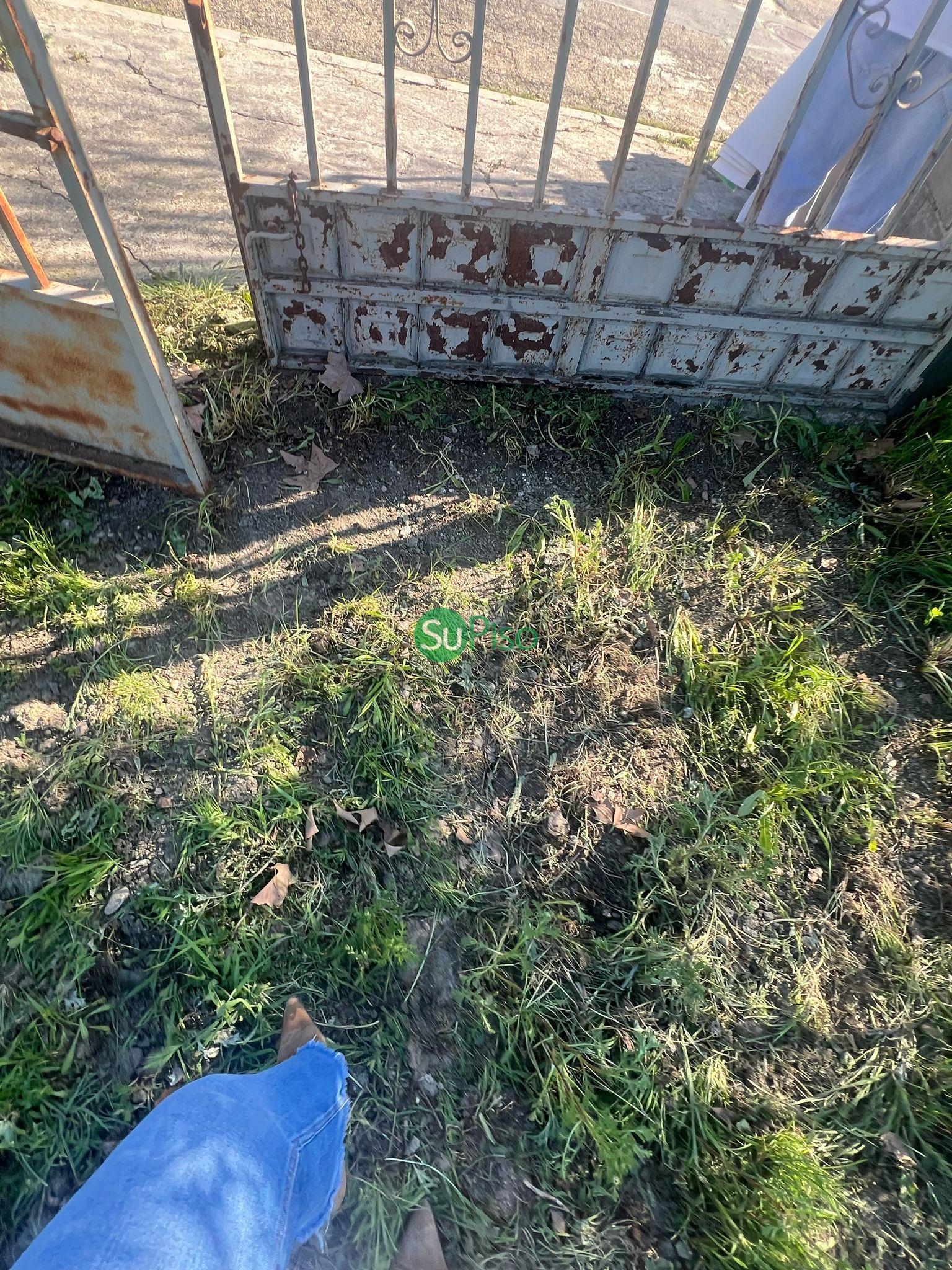 For sale of land in Yeles