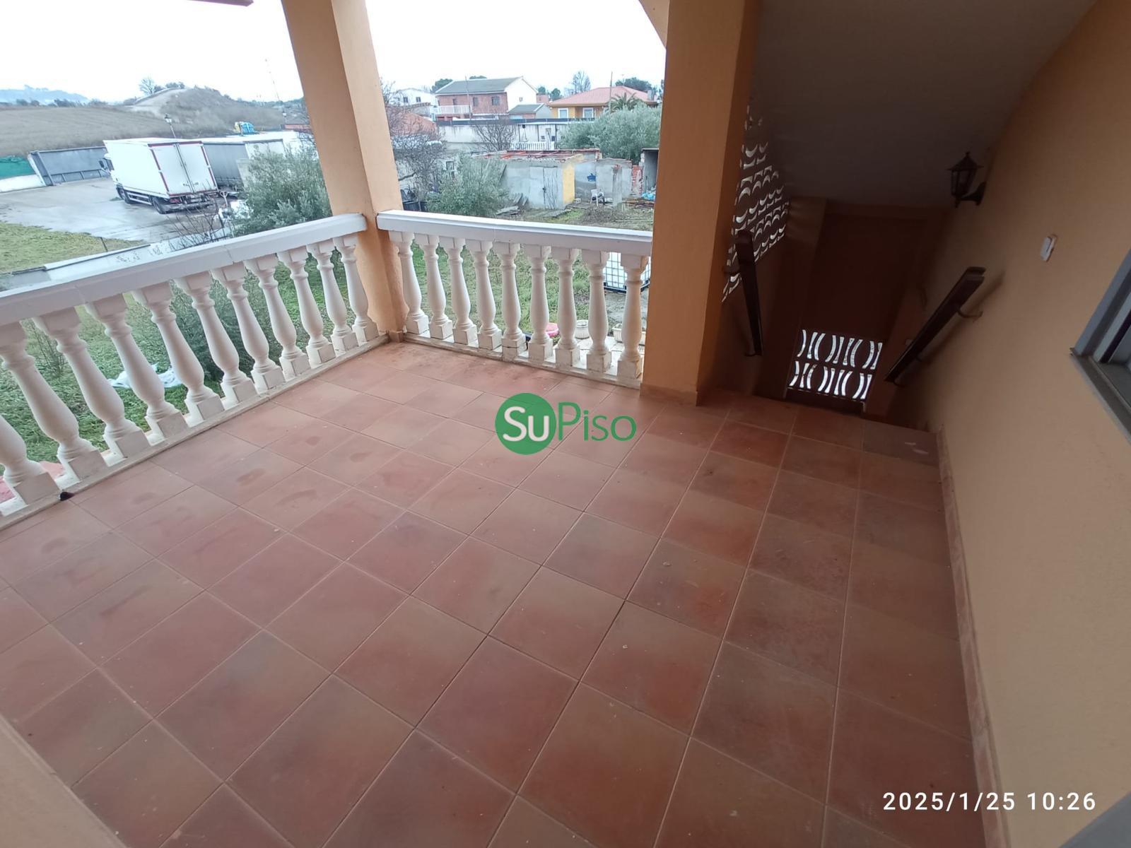 Venta de chalet en Yeles