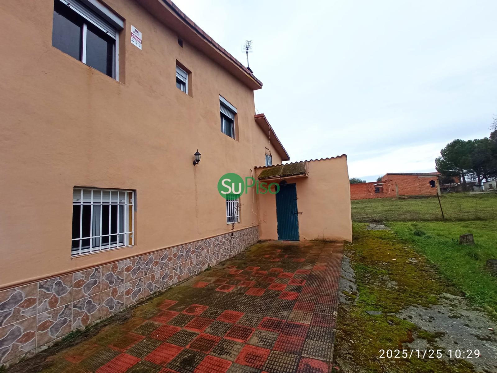 Venta de chalet en Yeles