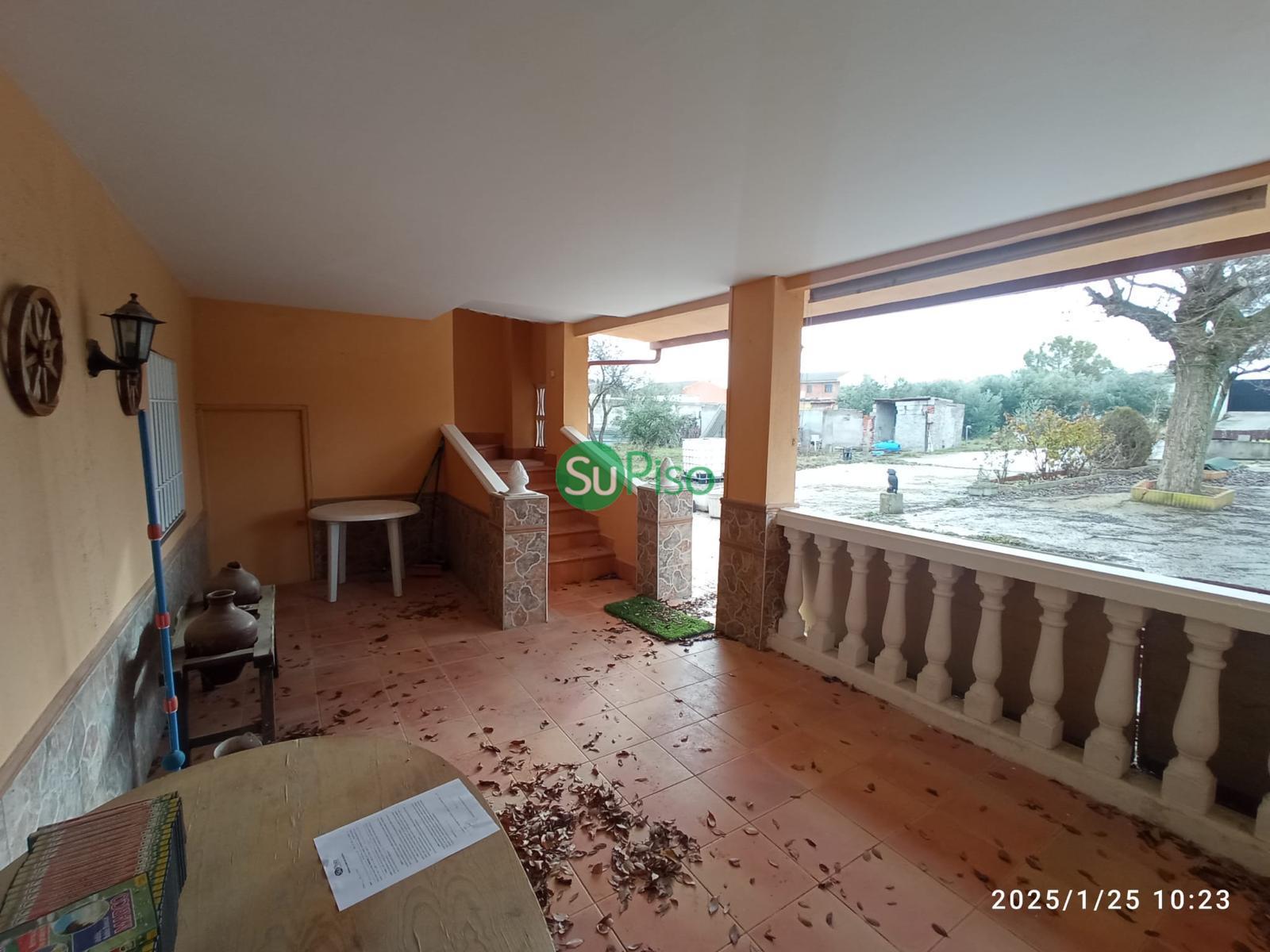 Venta de chalet en Yeles