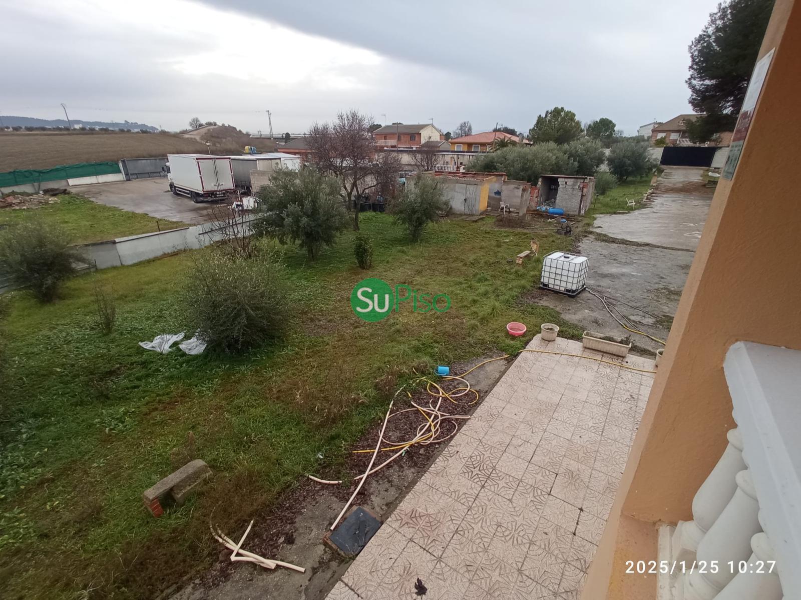 Venta de chalet en Yeles