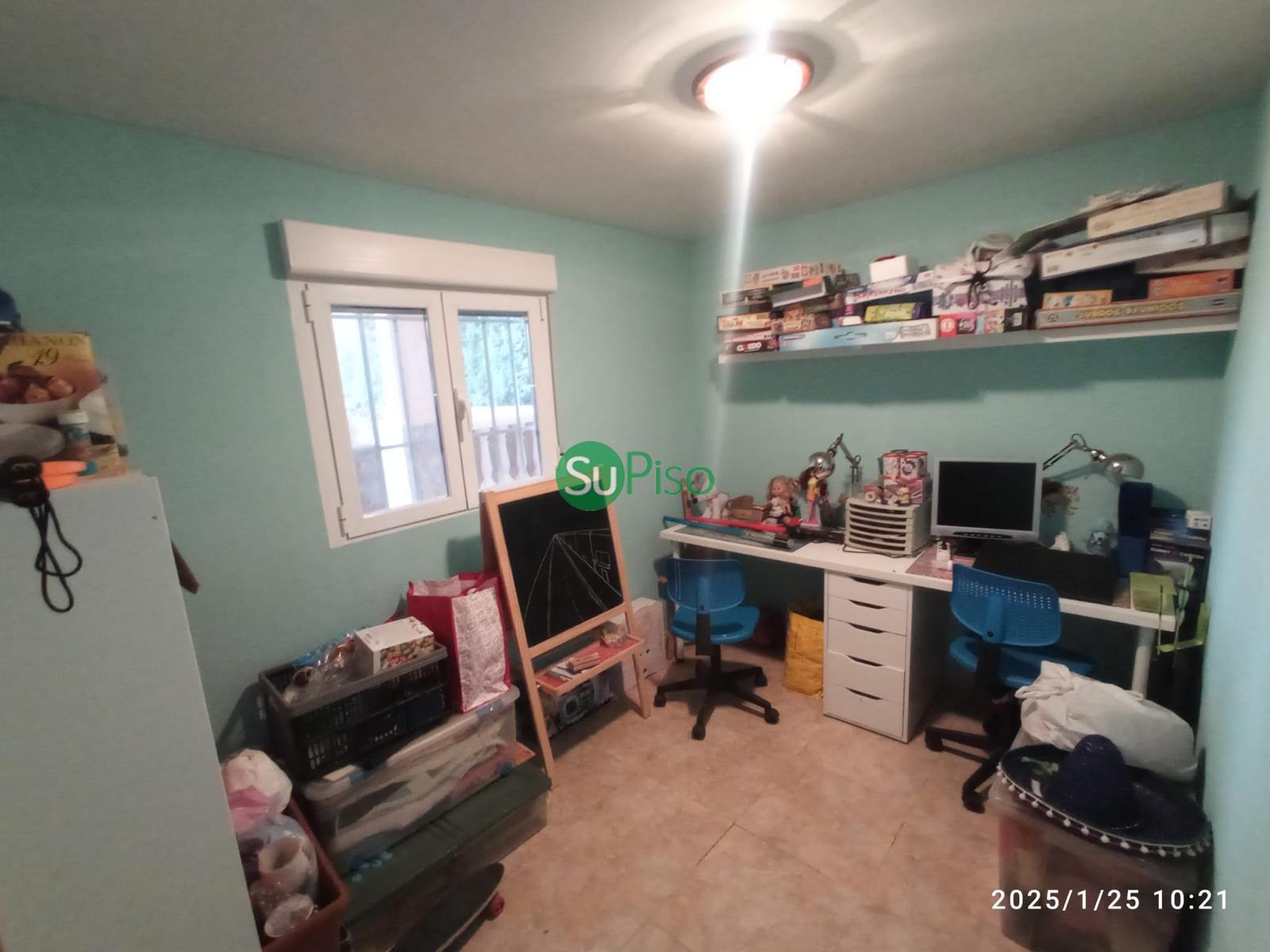 Venta de chalet en Yeles