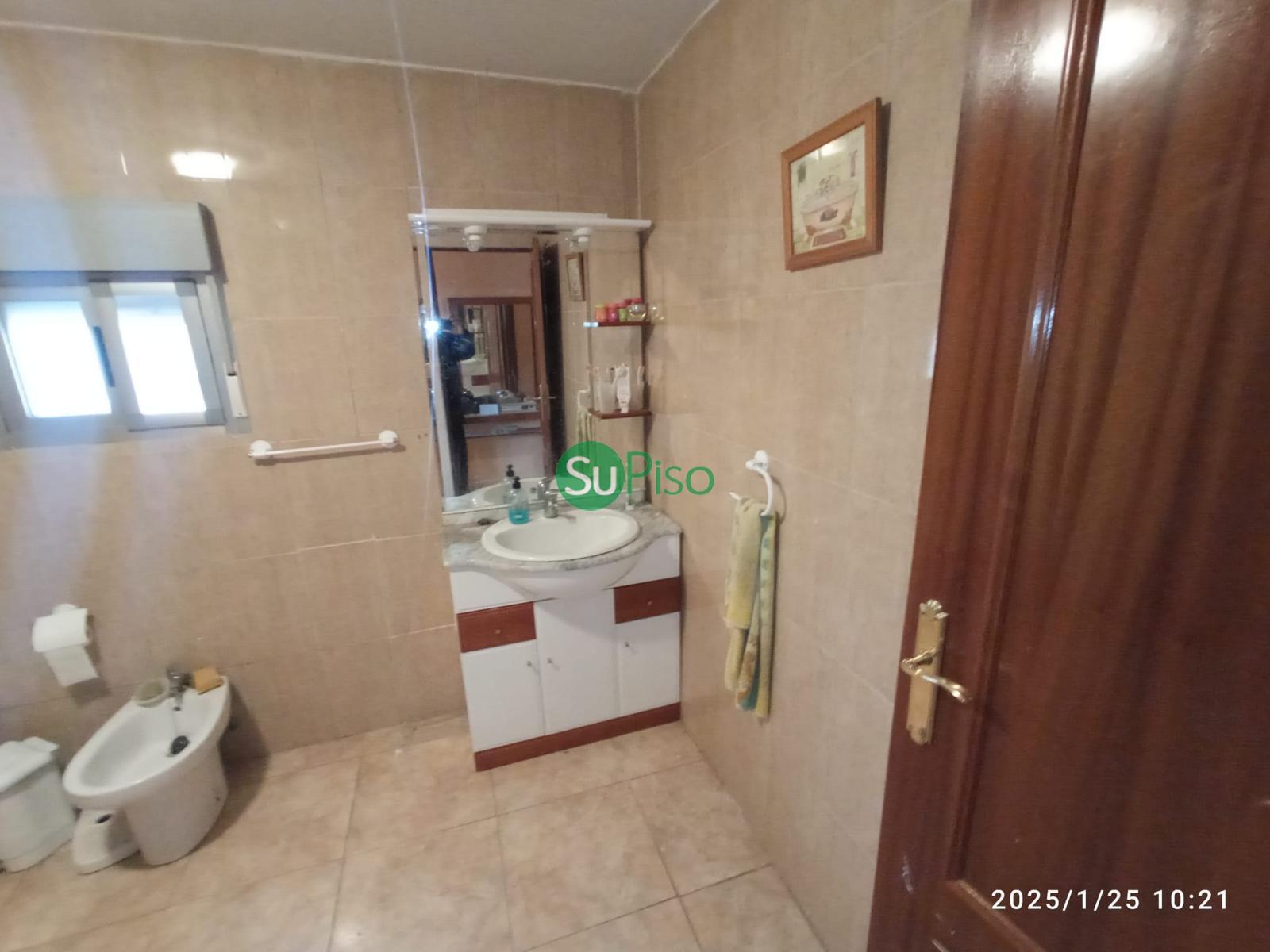 Venta de chalet en Yeles