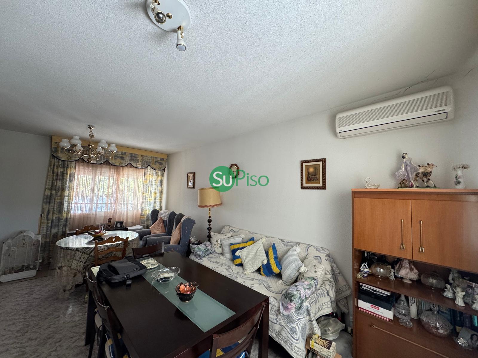 For sale of house in Cedillo del Condado