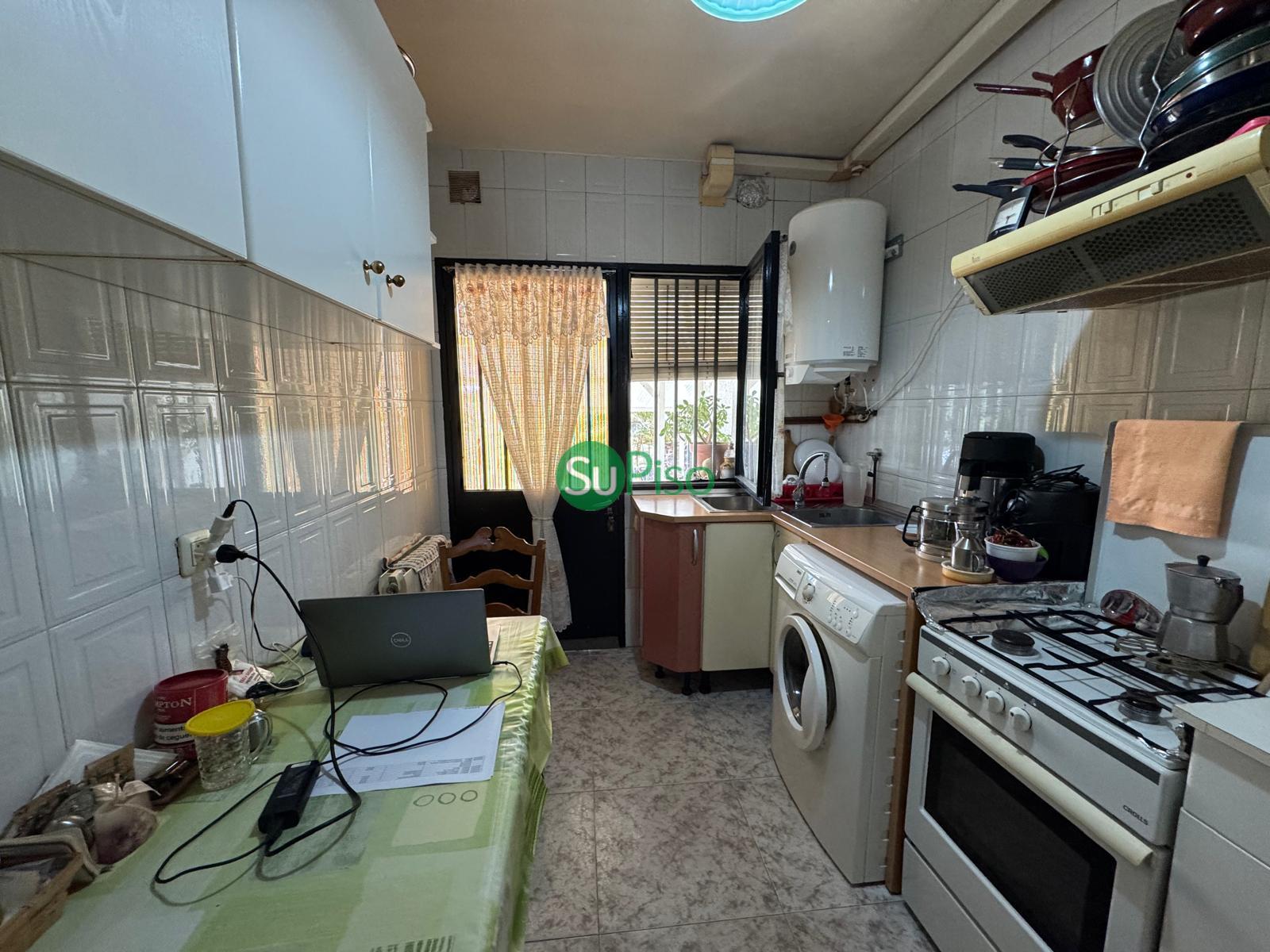 For sale of house in Cedillo del Condado