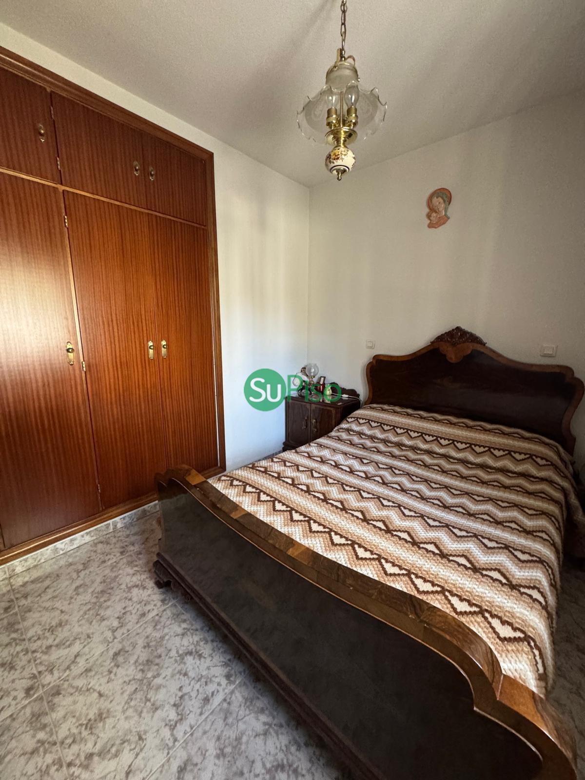 For sale of house in Cedillo del Condado