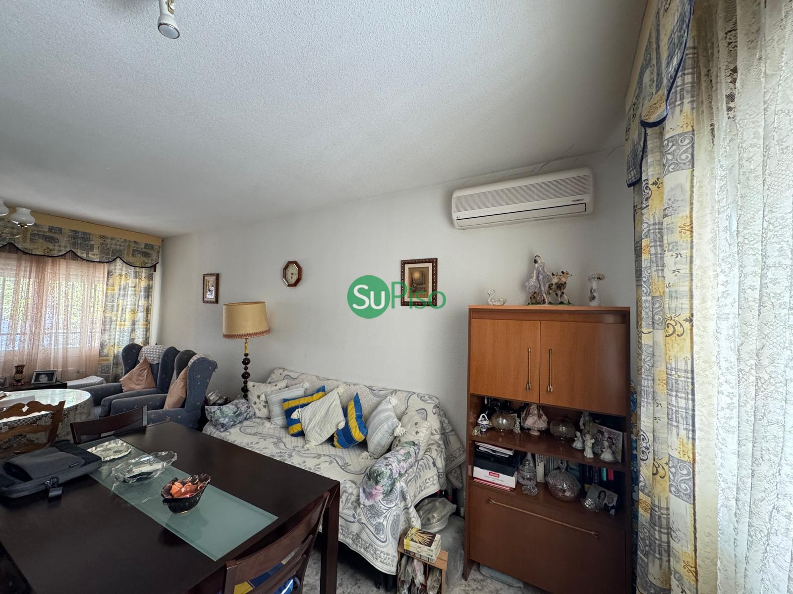 For sale of house in Cedillo del Condado