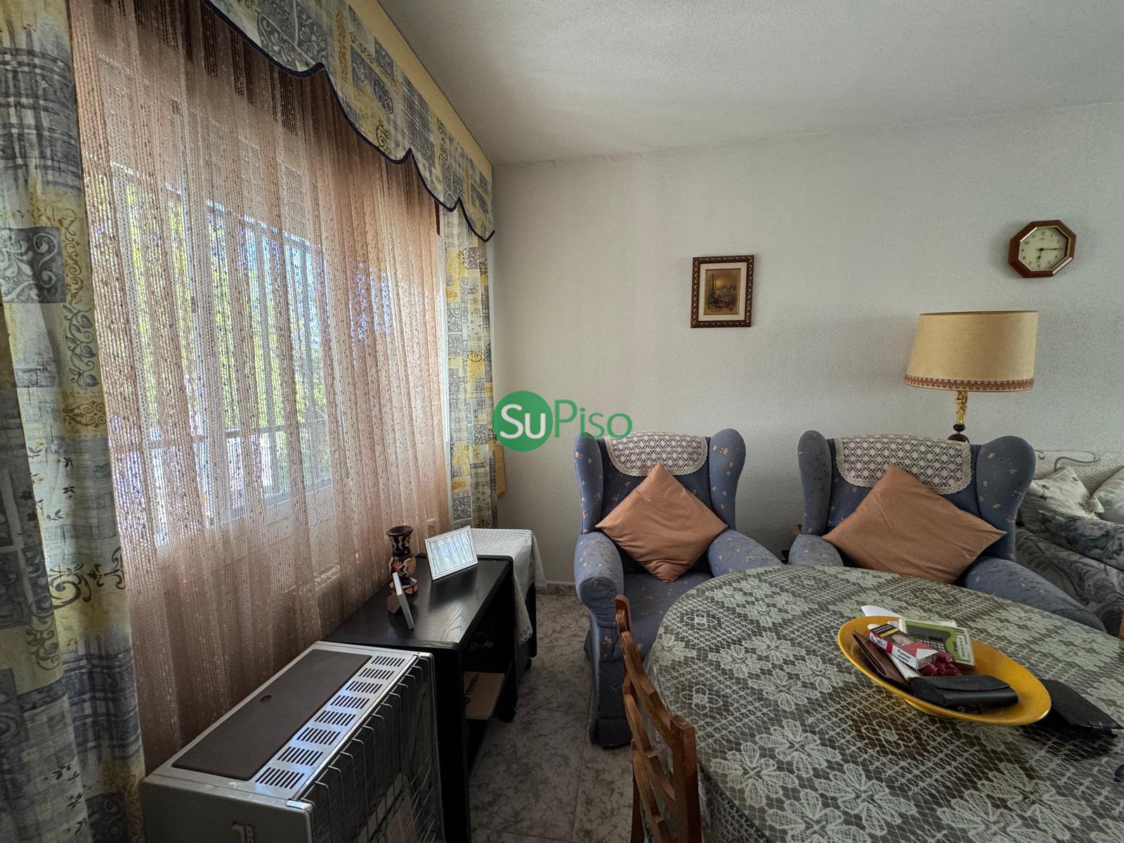 For sale of house in Cedillo del Condado