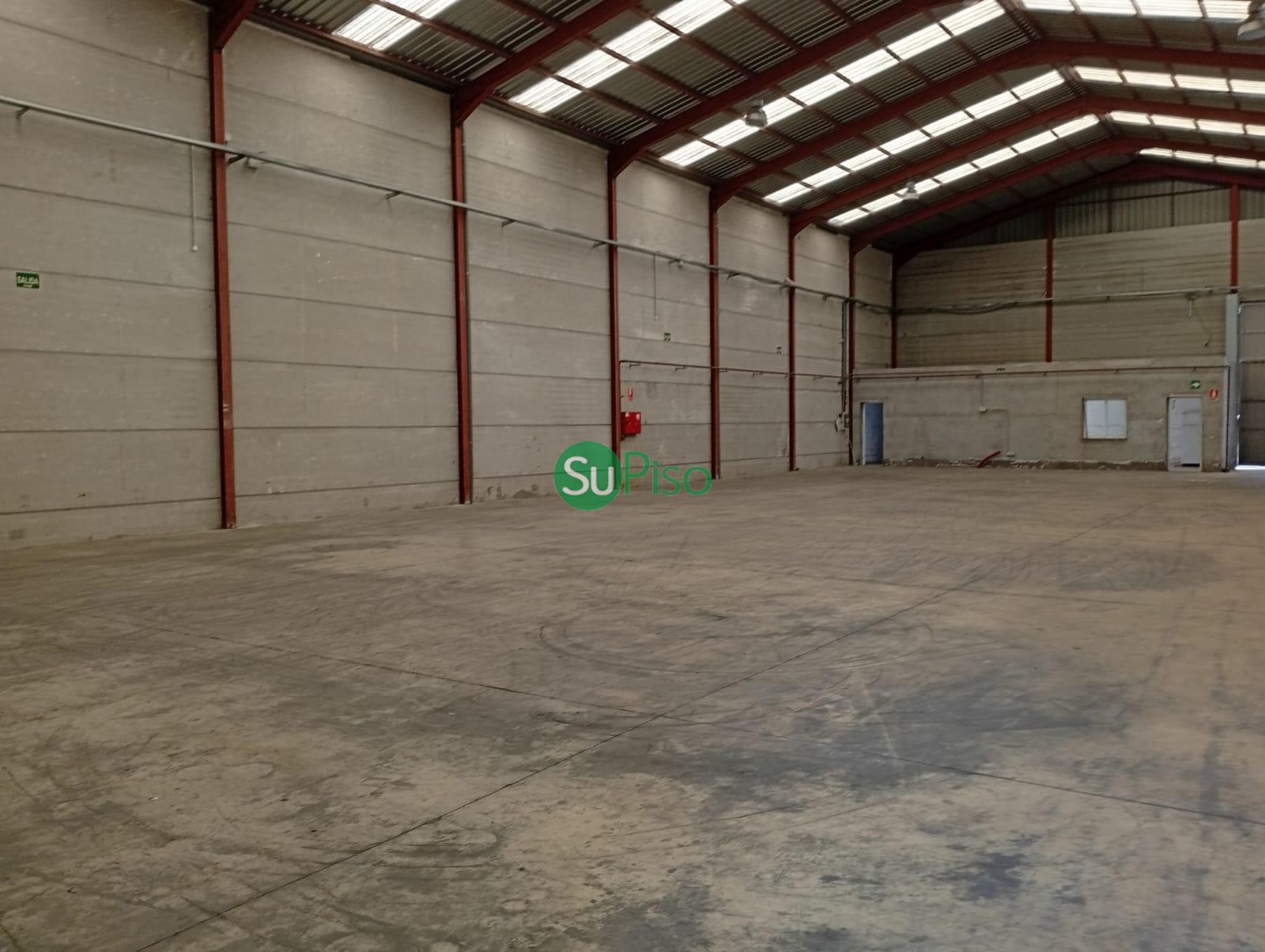 For sale of industrial plant/warehouse in Yeles