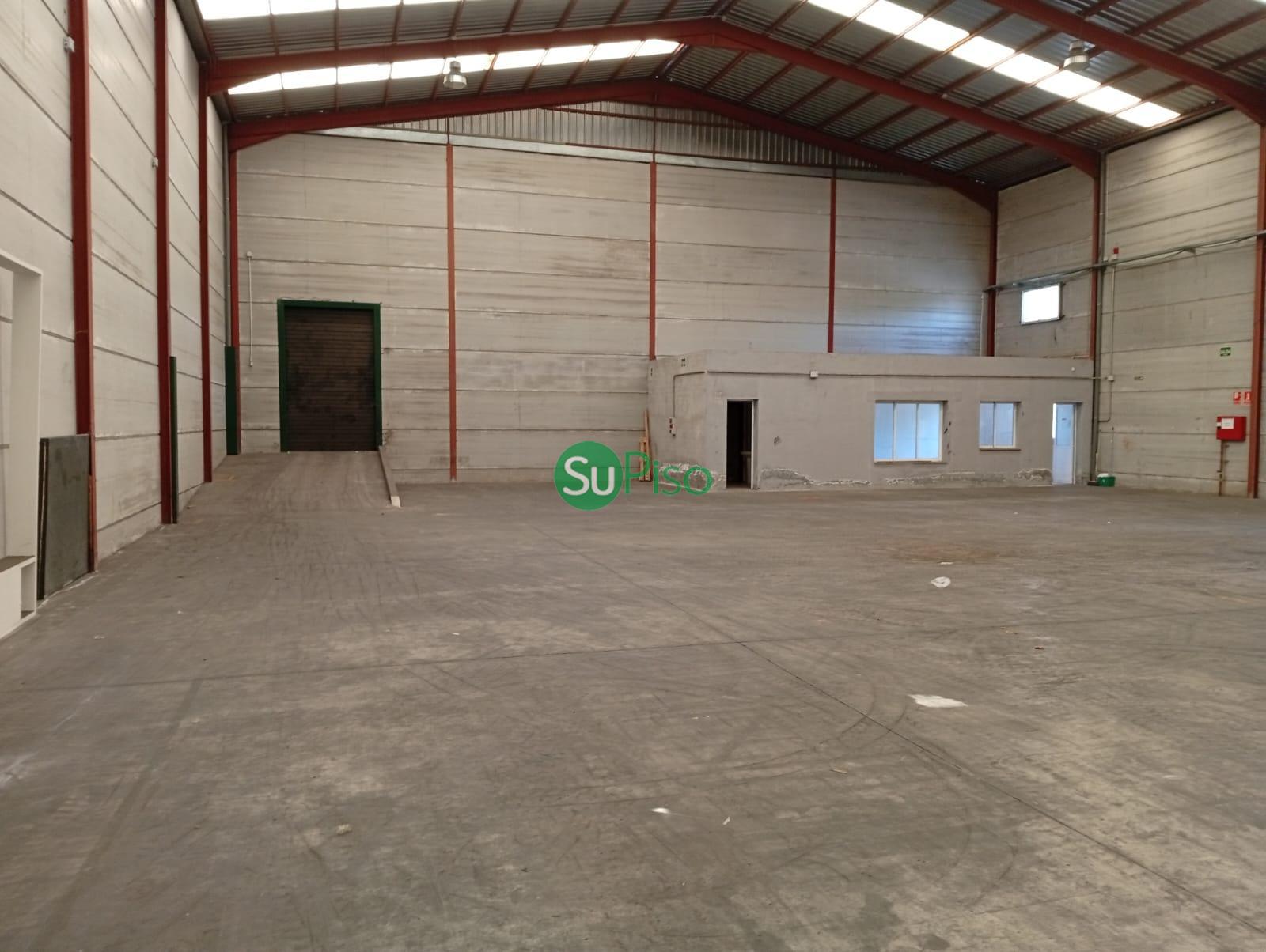 For sale of industrial plant/warehouse in Yeles