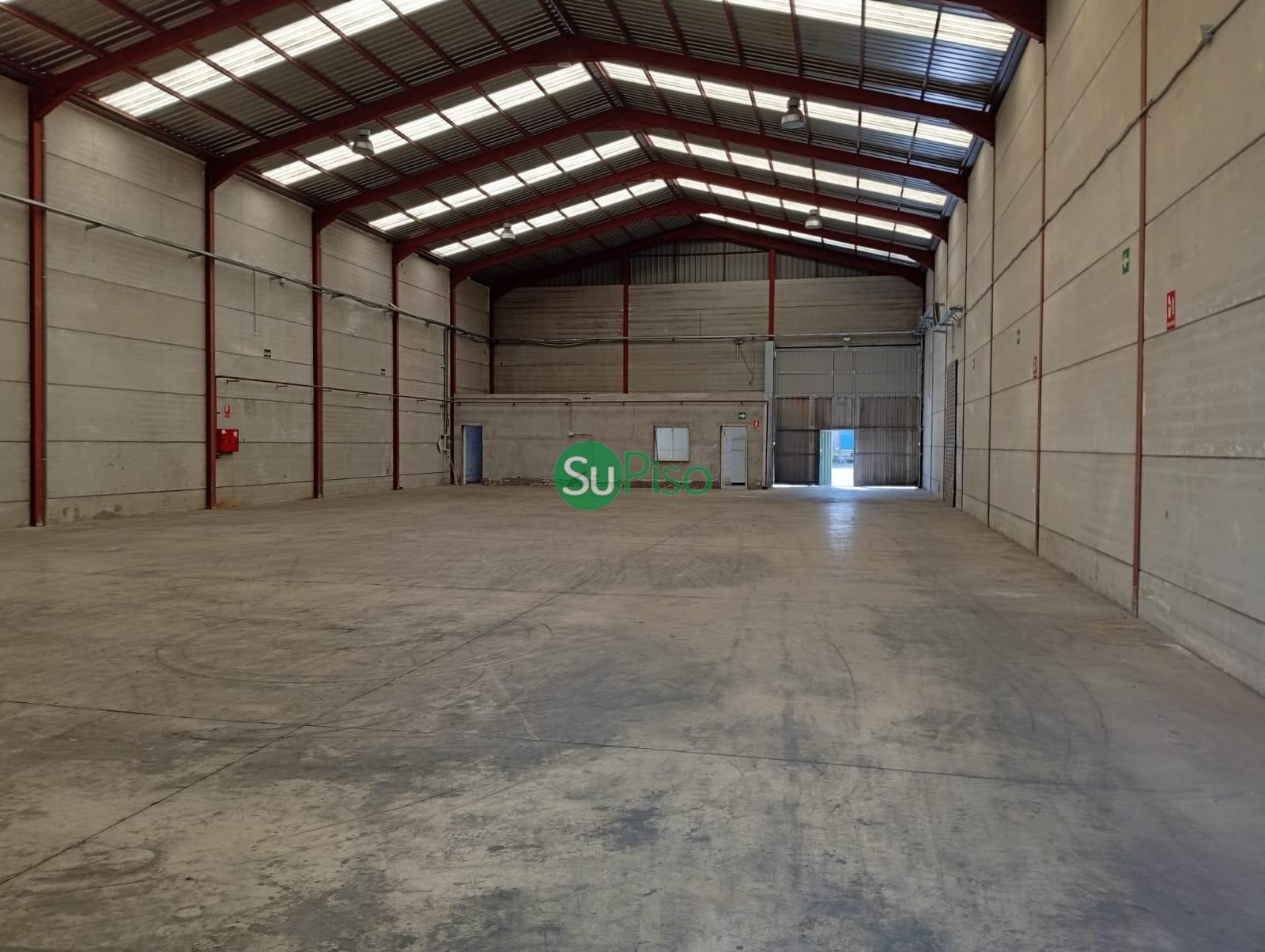 For sale of industrial plant/warehouse in Yeles