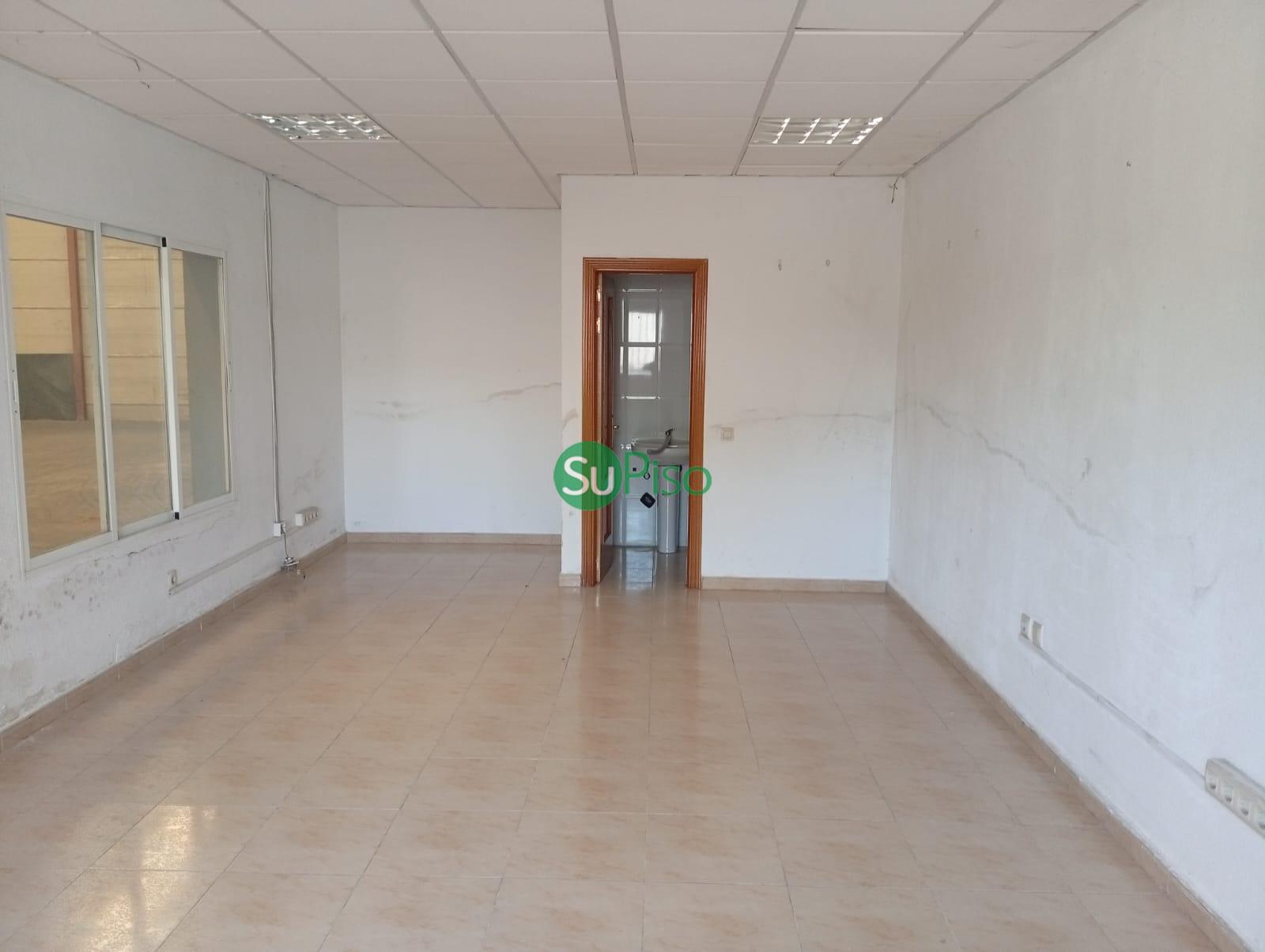 For sale of industrial plant/warehouse in Yeles