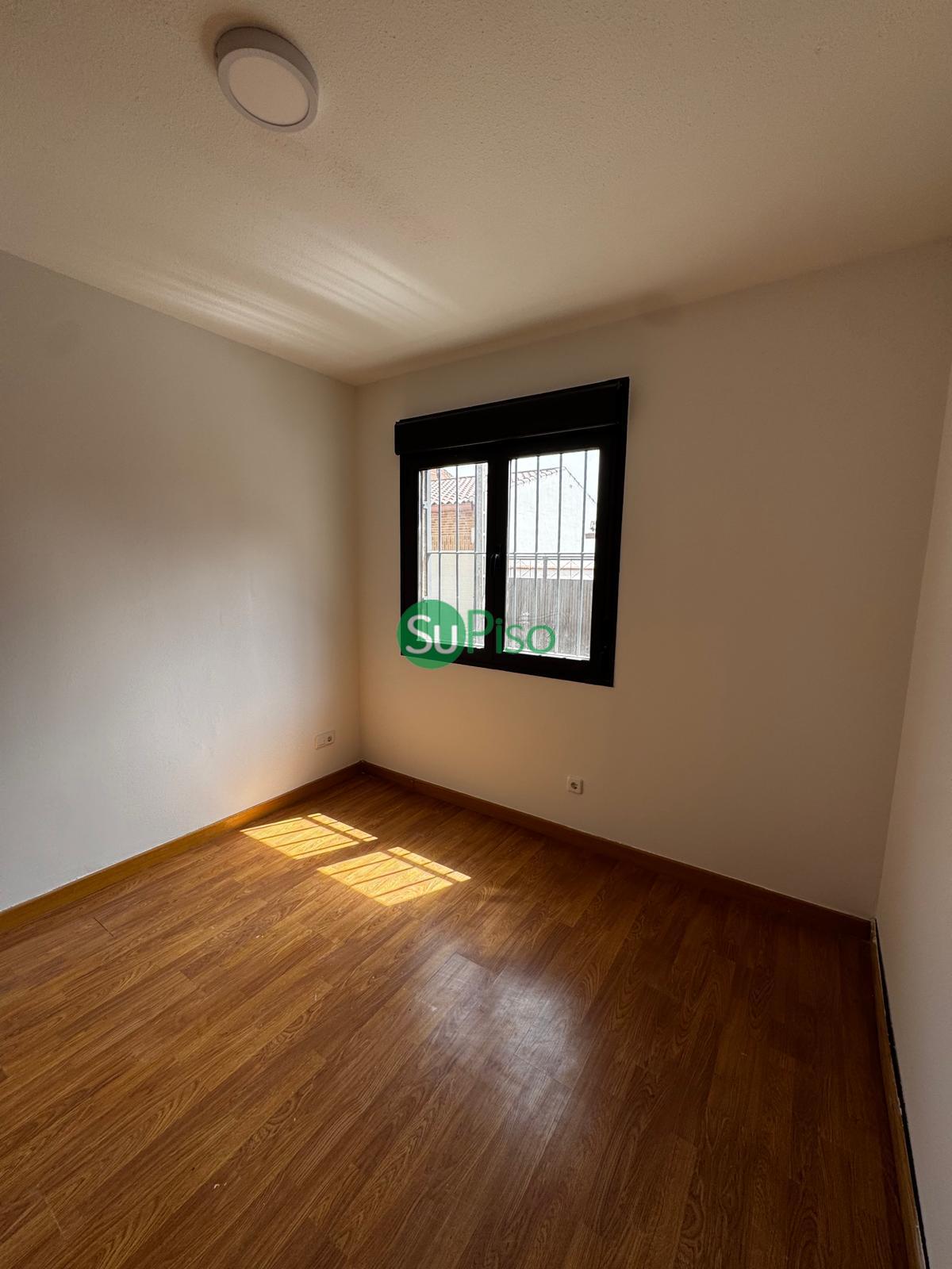 For sale of flat in Fuensalida