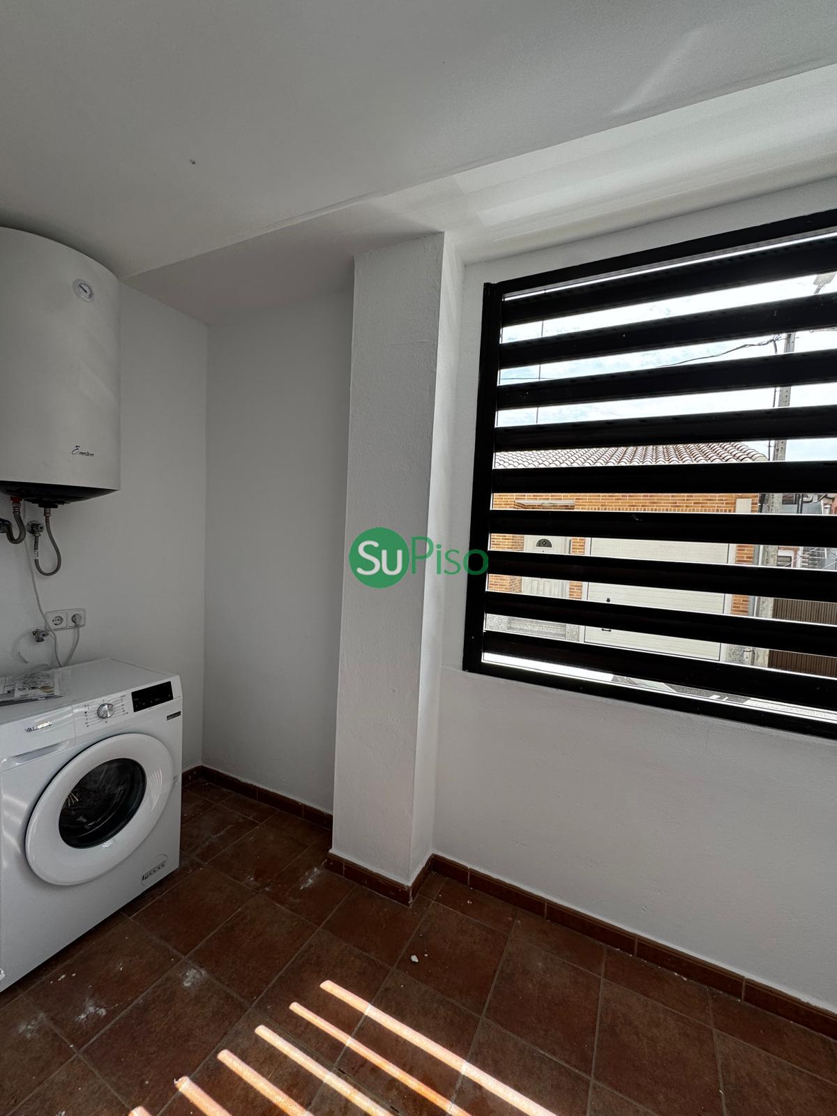 For sale of flat in Fuensalida
