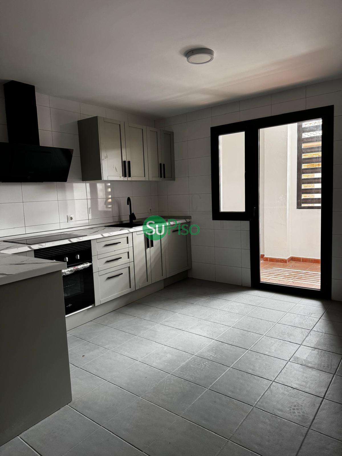 For sale of flat in Fuensalida
