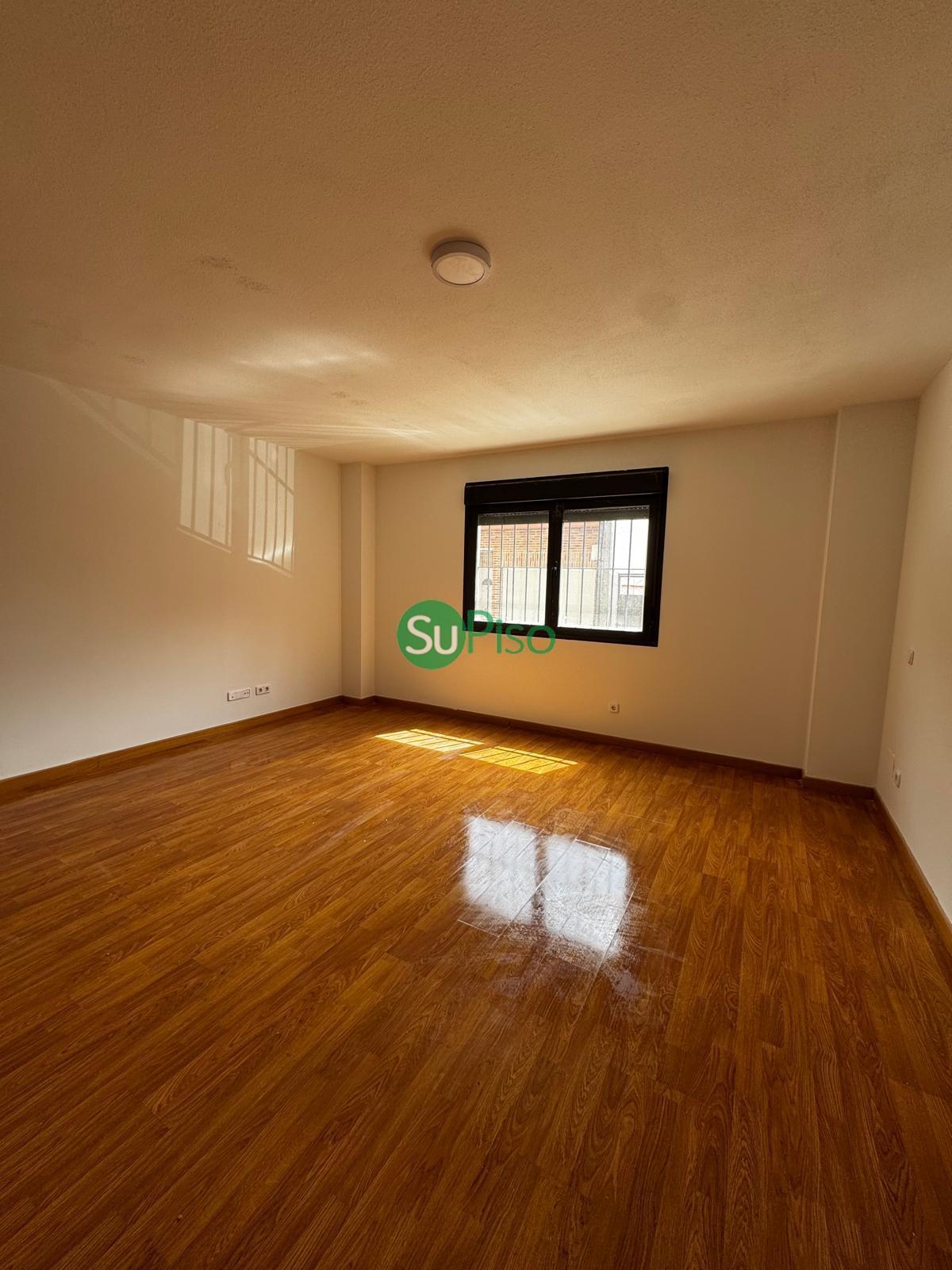 For sale of flat in Fuensalida