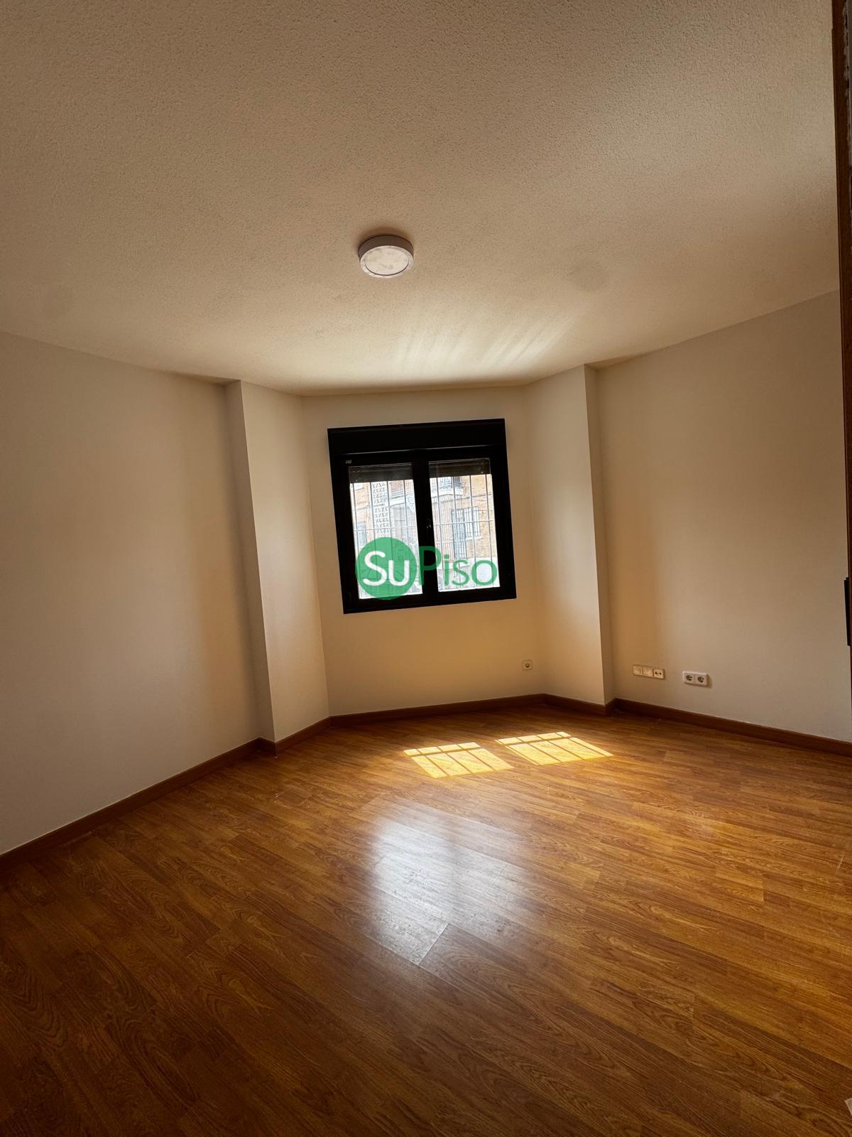 For sale of flat in Fuensalida