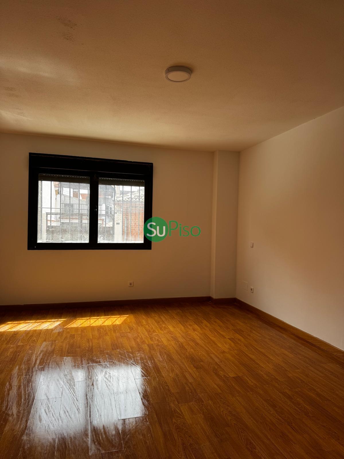 For sale of flat in Fuensalida