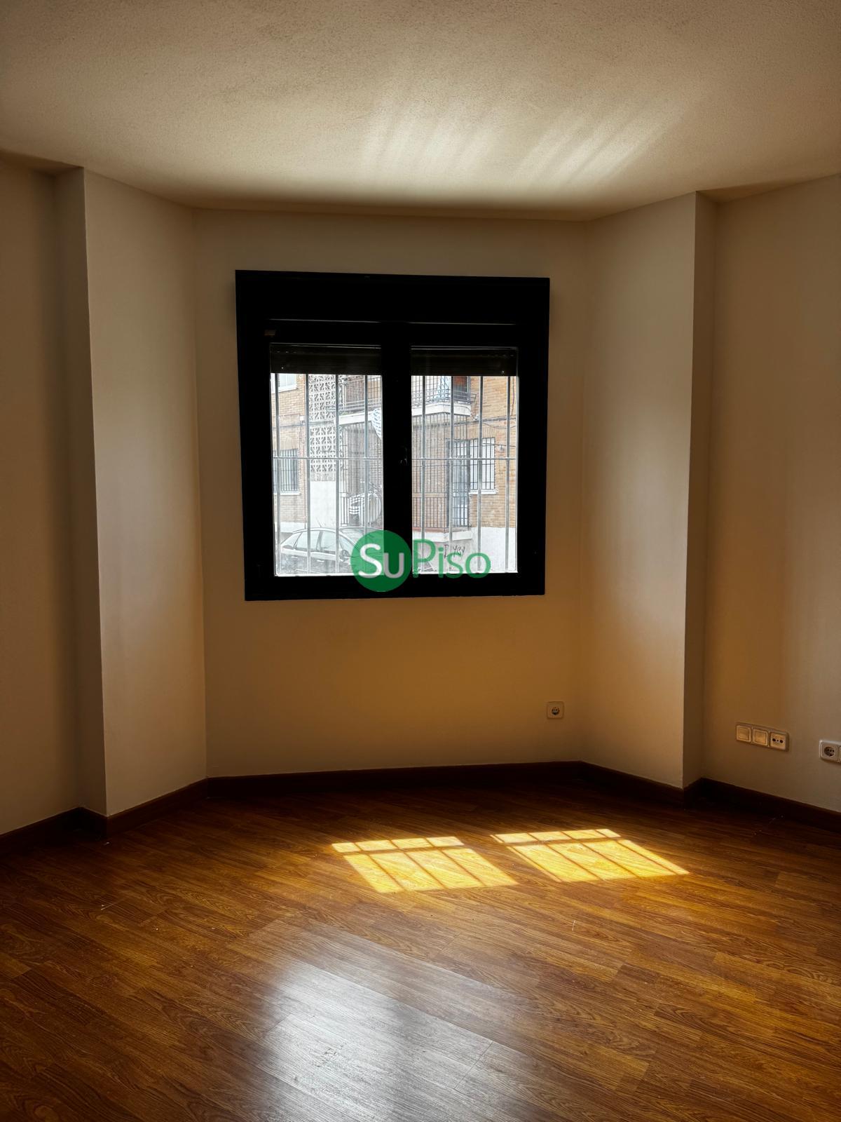 For sale of flat in Fuensalida