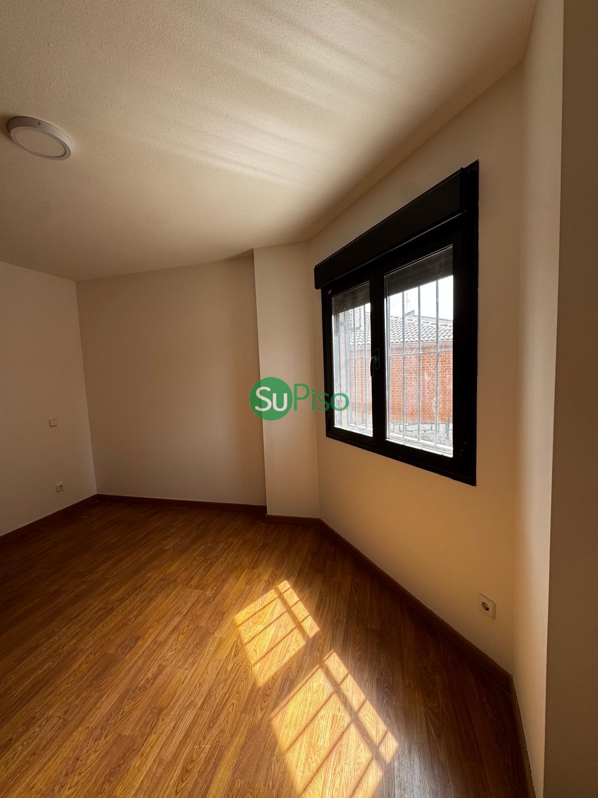 For sale of flat in Fuensalida