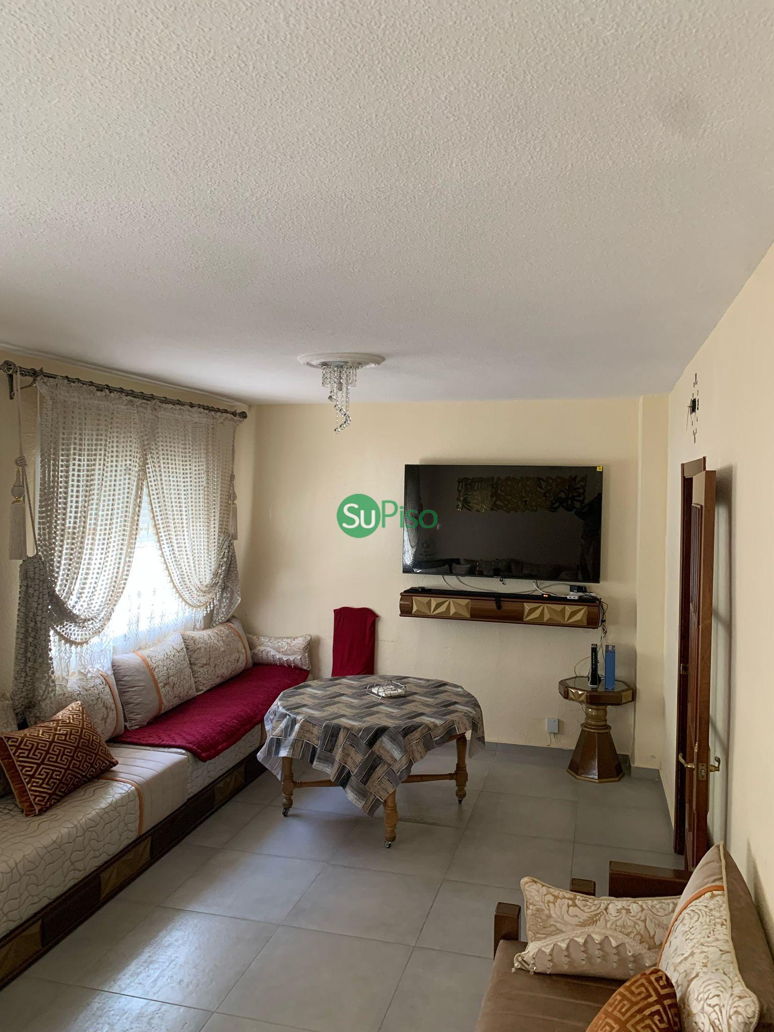 For sale of flat in Yuncler