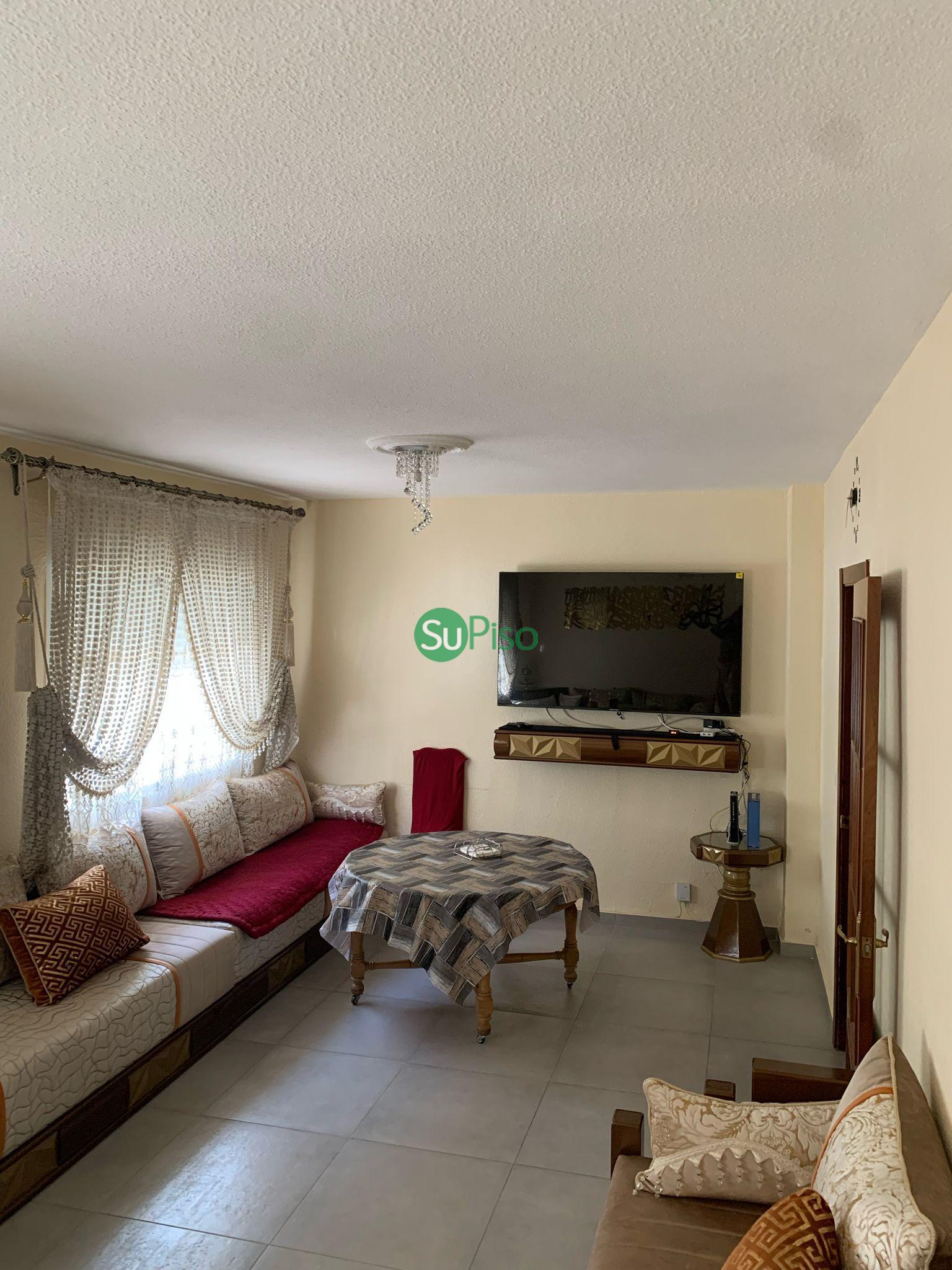 For sale of flat in Yuncler
