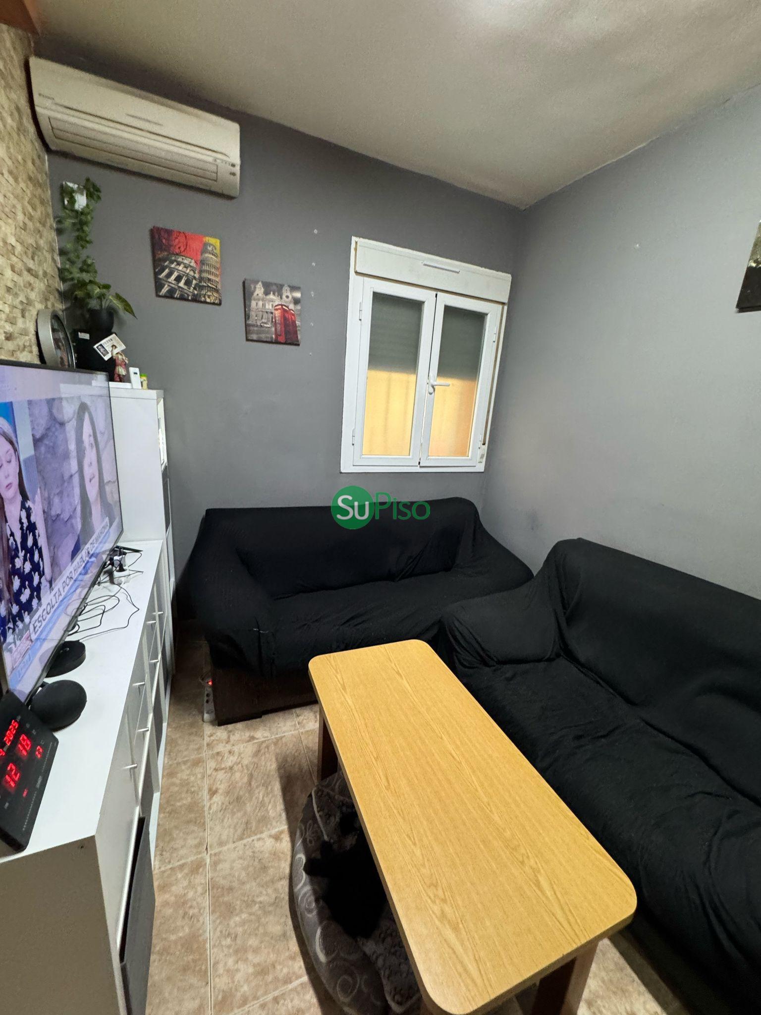 For sale of flat in Esquivias