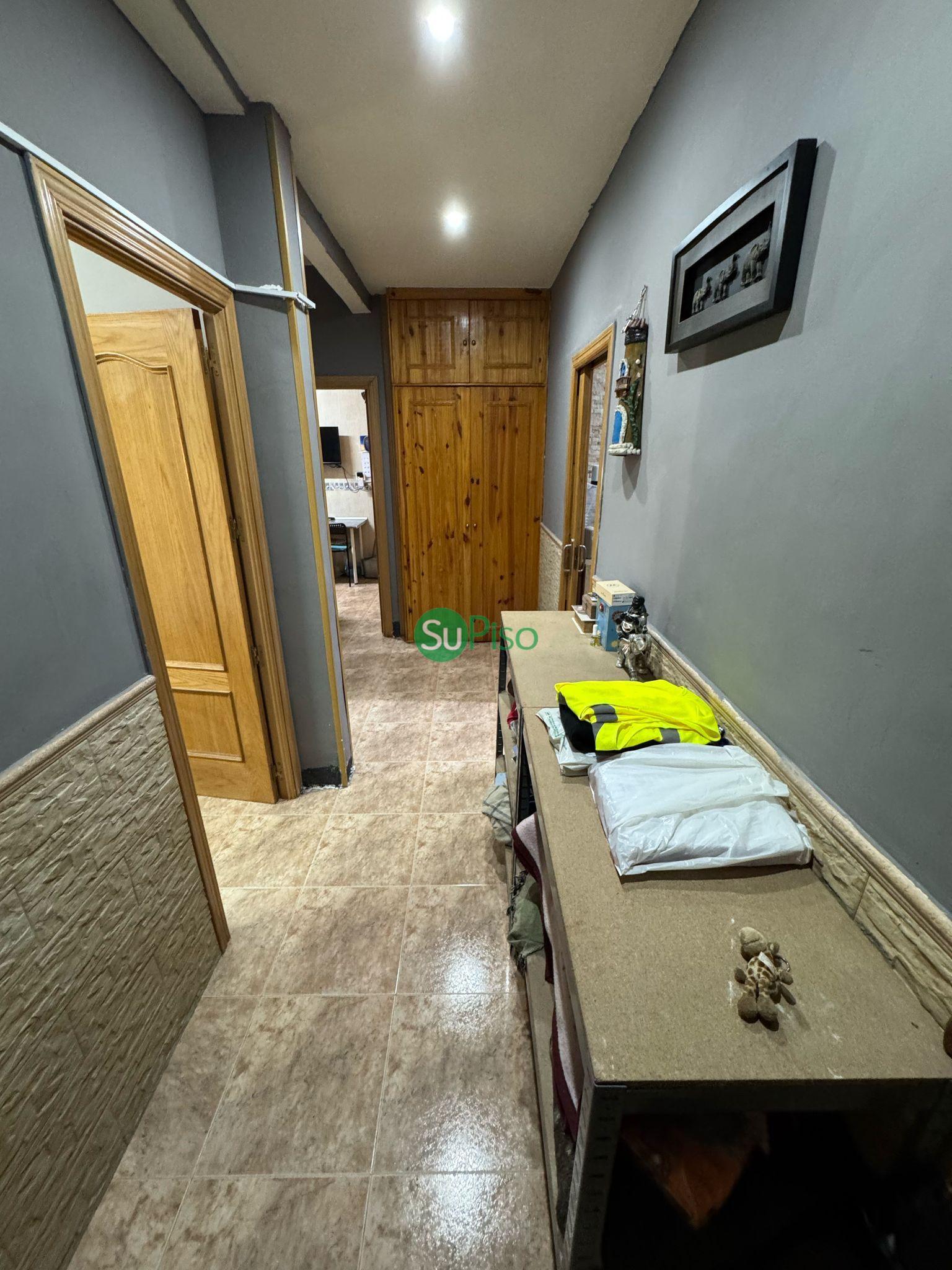 For sale of flat in Esquivias