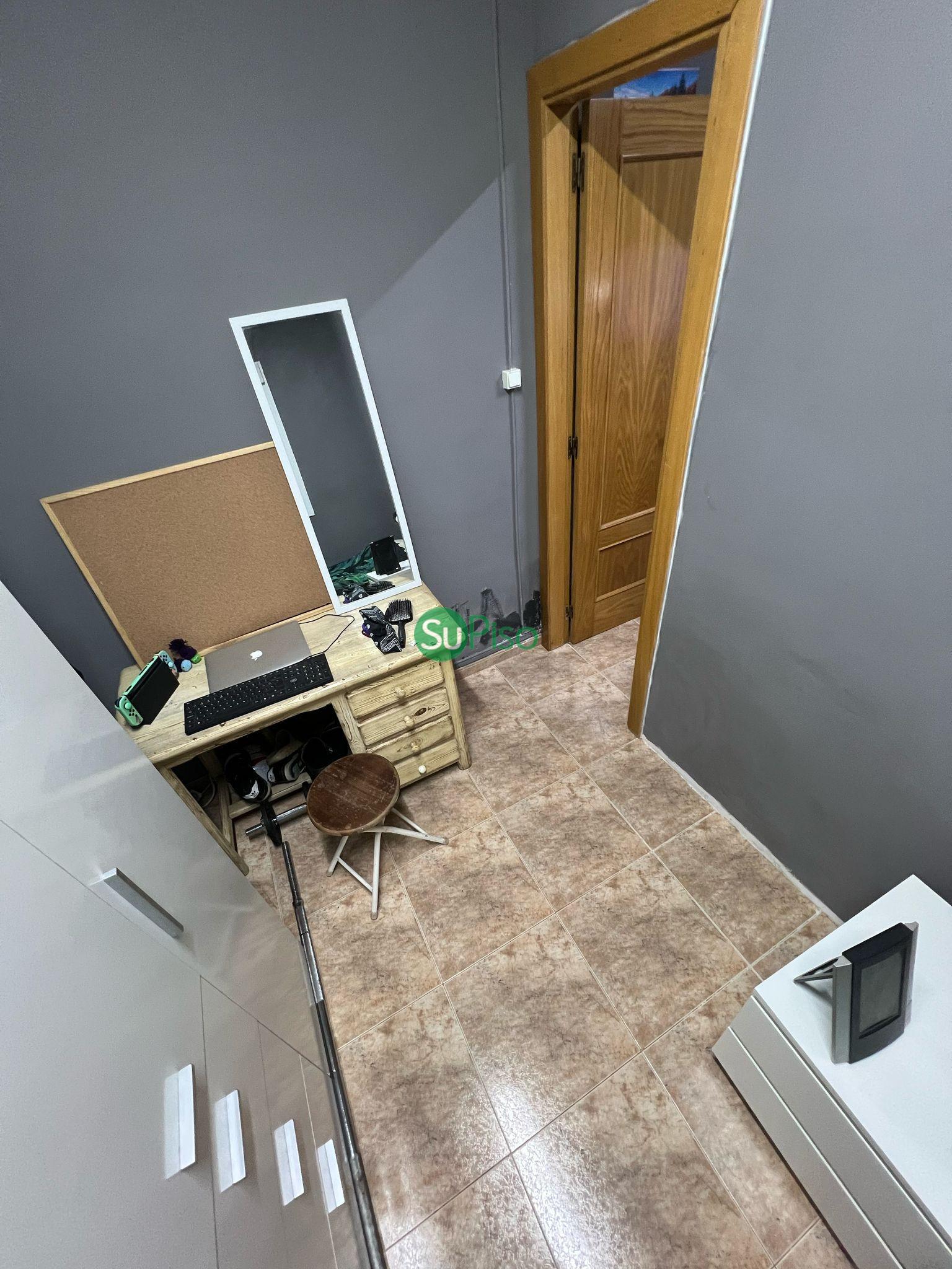 For sale of flat in Esquivias