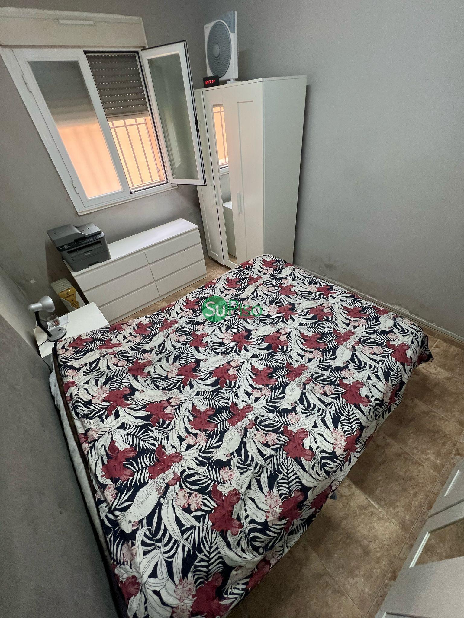 For sale of flat in Esquivias