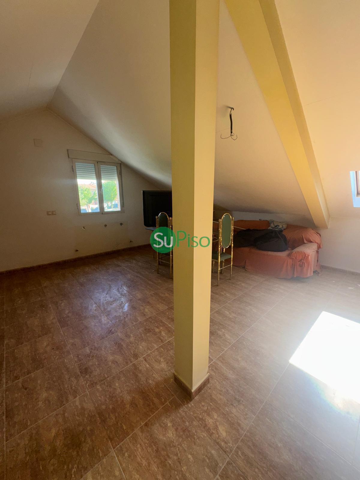 For sale of chalet in Yeles