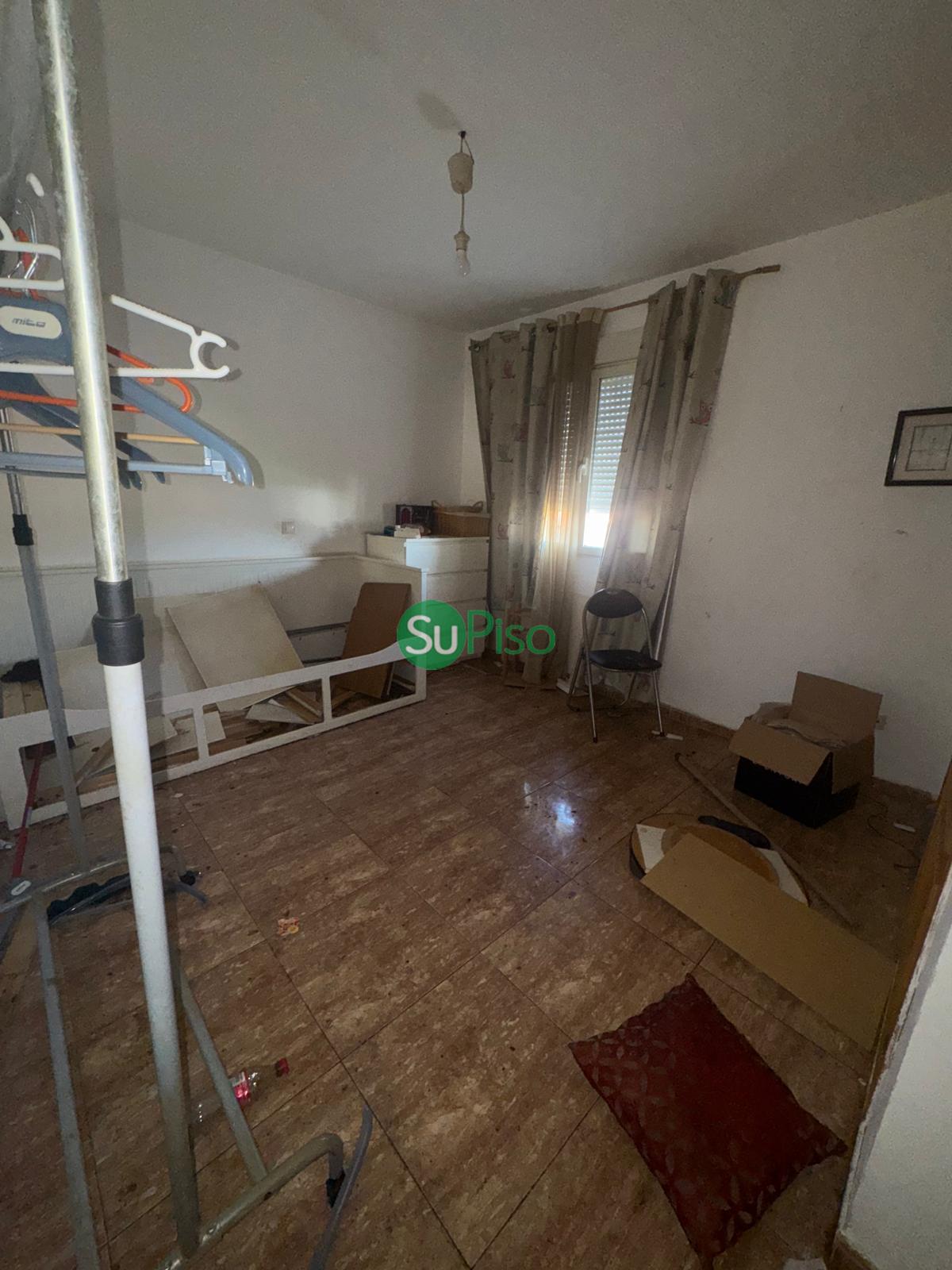 For sale of chalet in Yeles