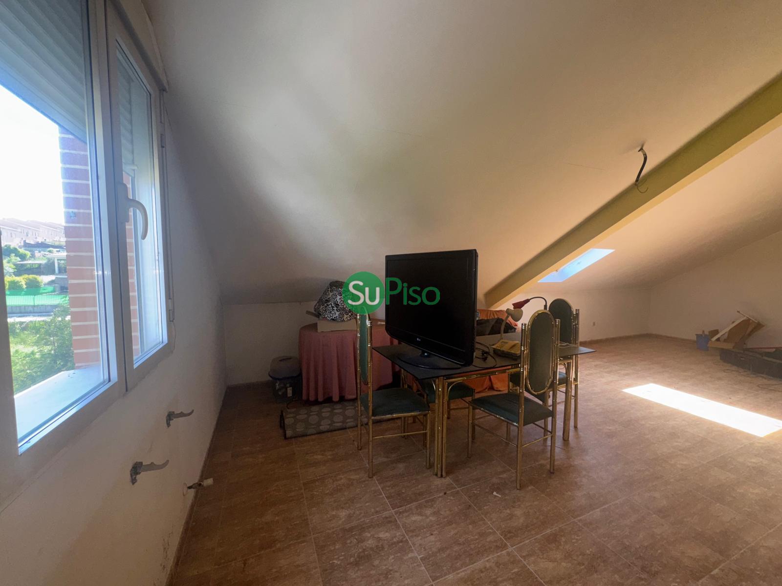 For sale of chalet in Yeles