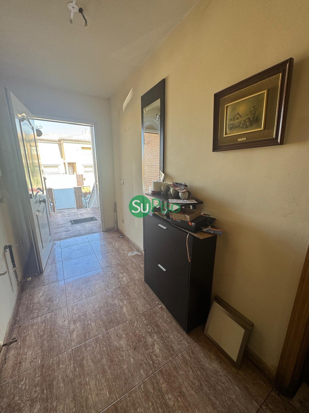 For sale of chalet in Yeles