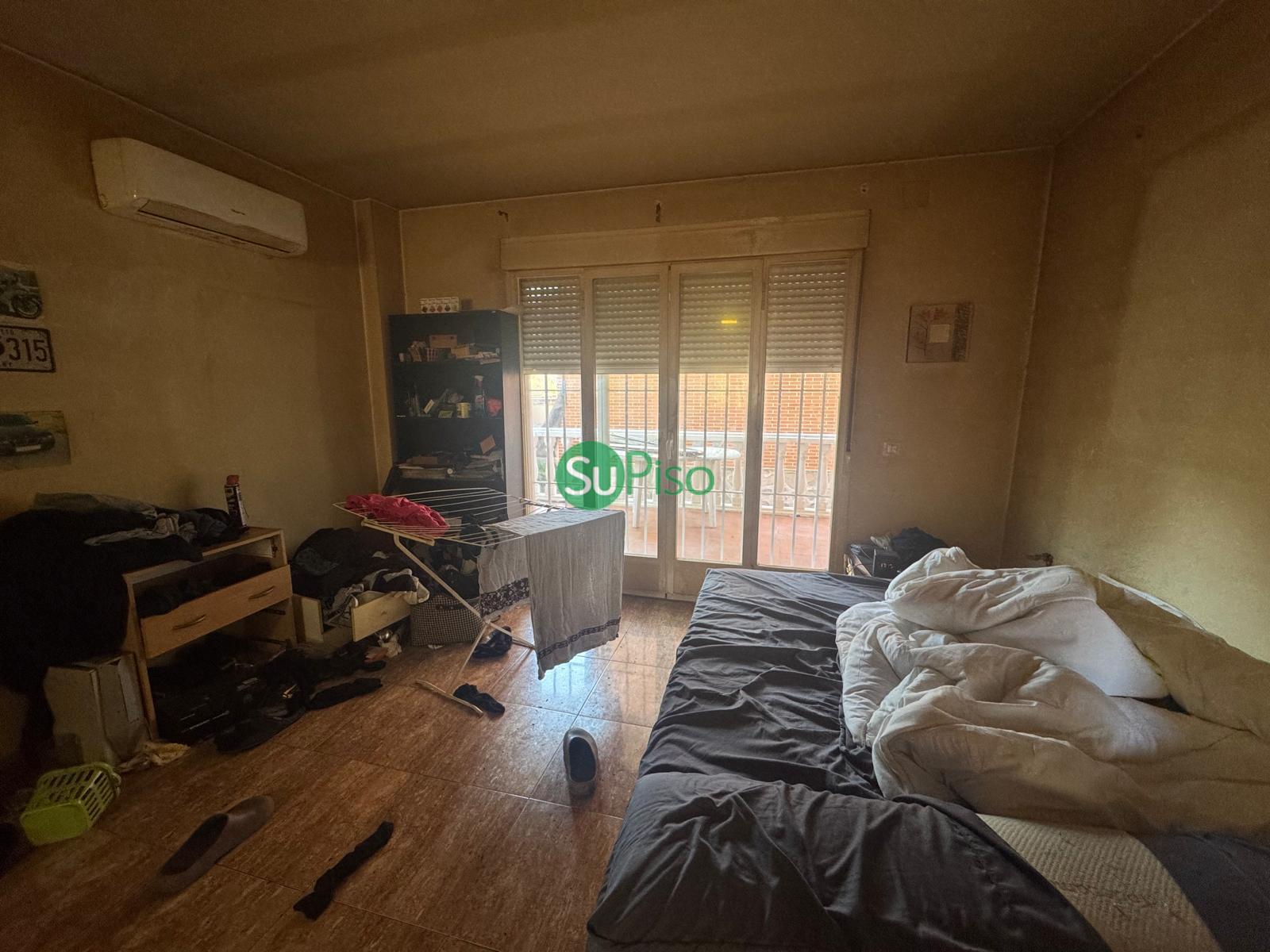 For sale of chalet in Yeles