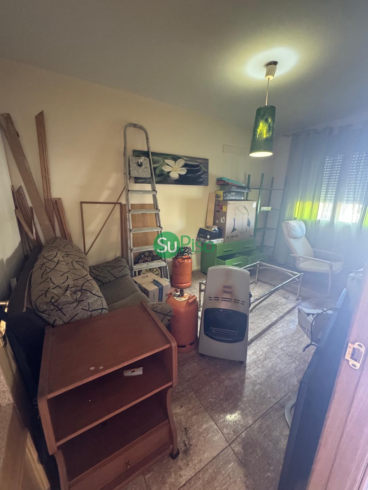 For sale of chalet in Yeles
