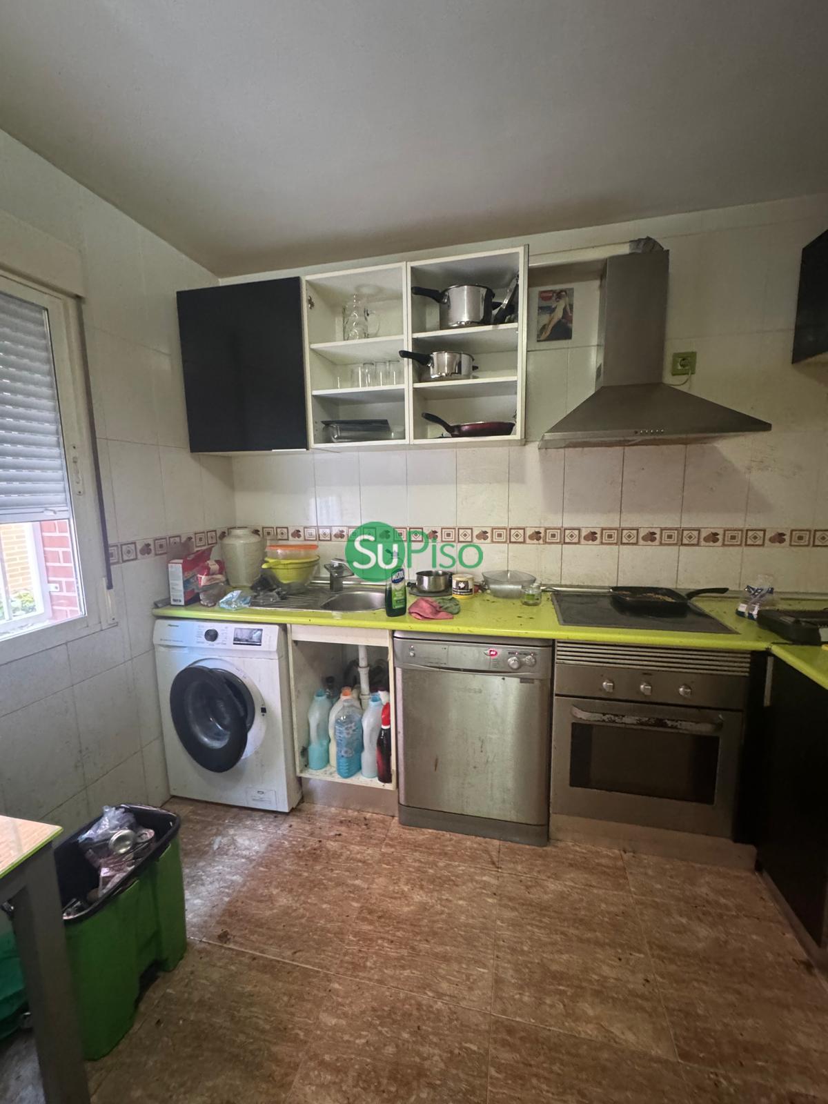 For sale of chalet in Yeles