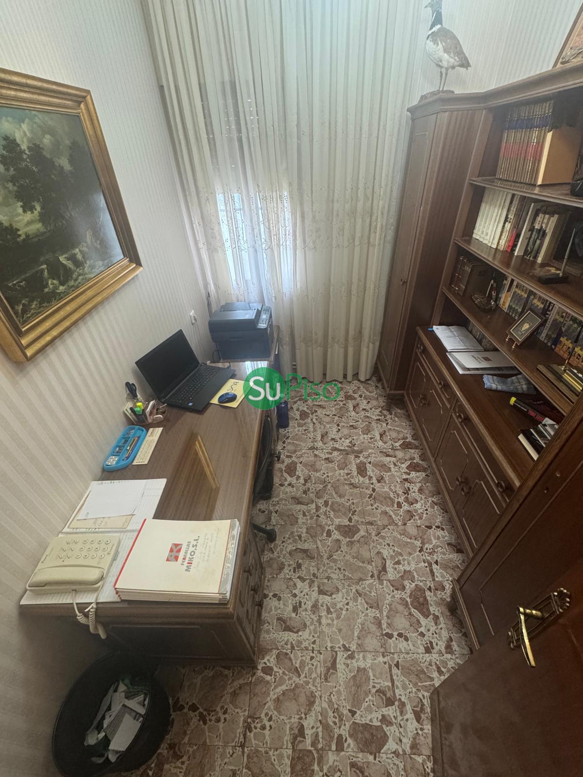 For sale of house in Esquivias