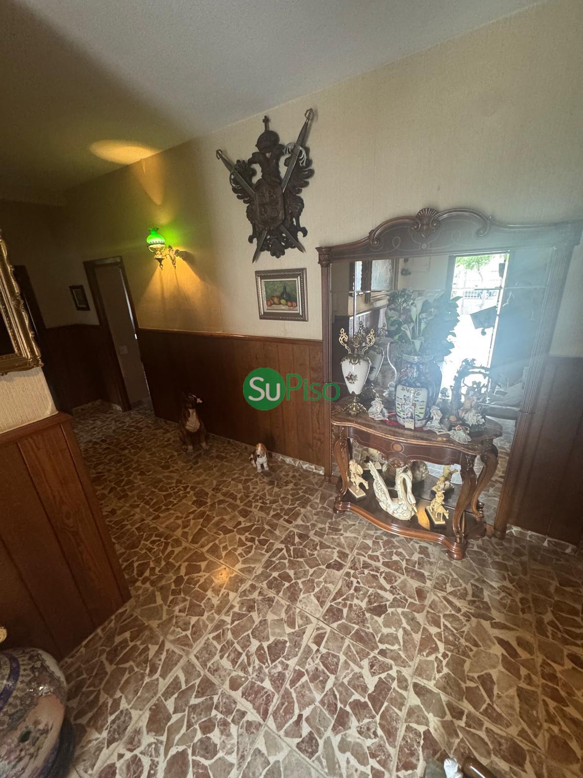 For sale of house in Esquivias