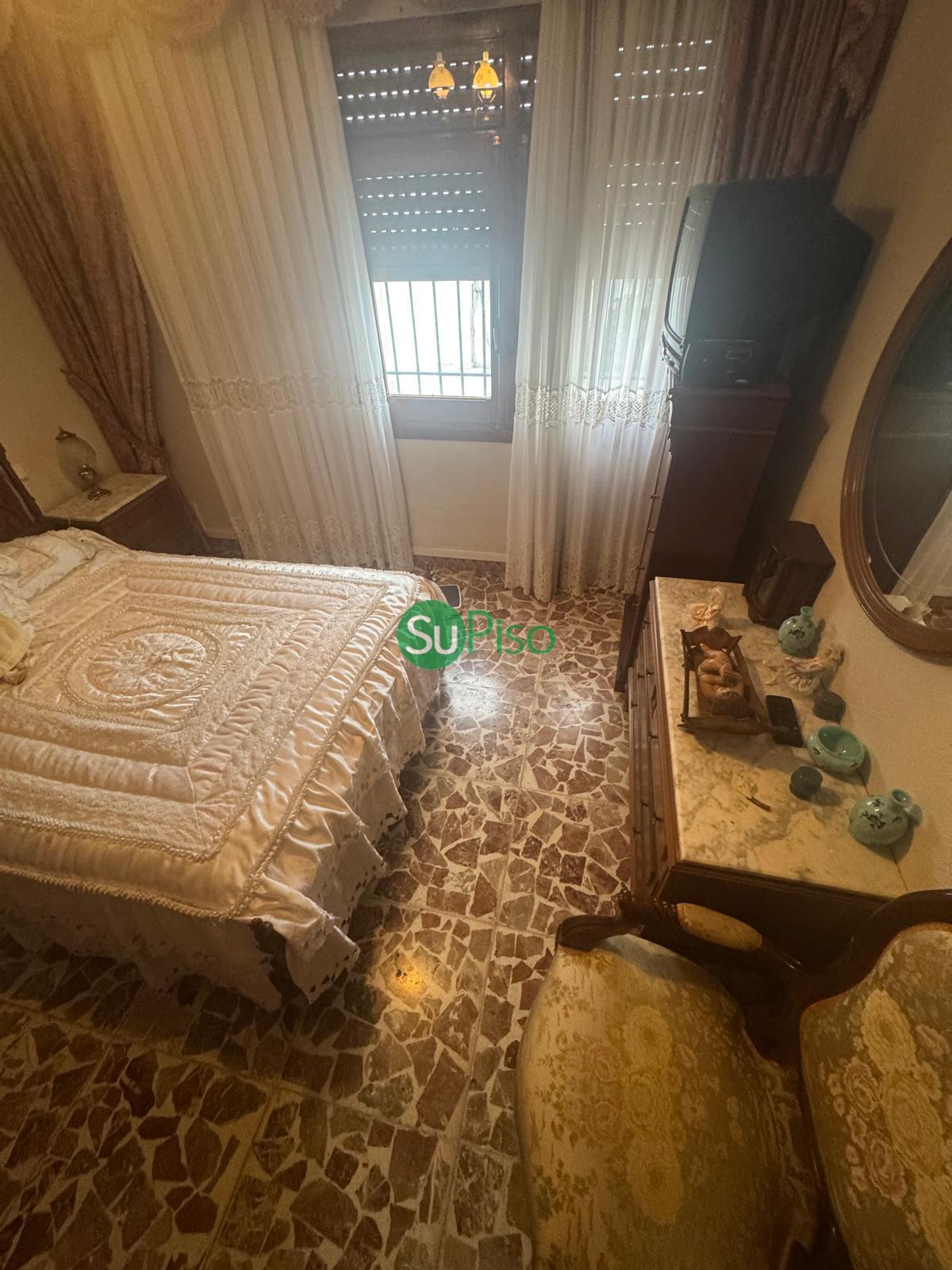 For sale of house in Esquivias