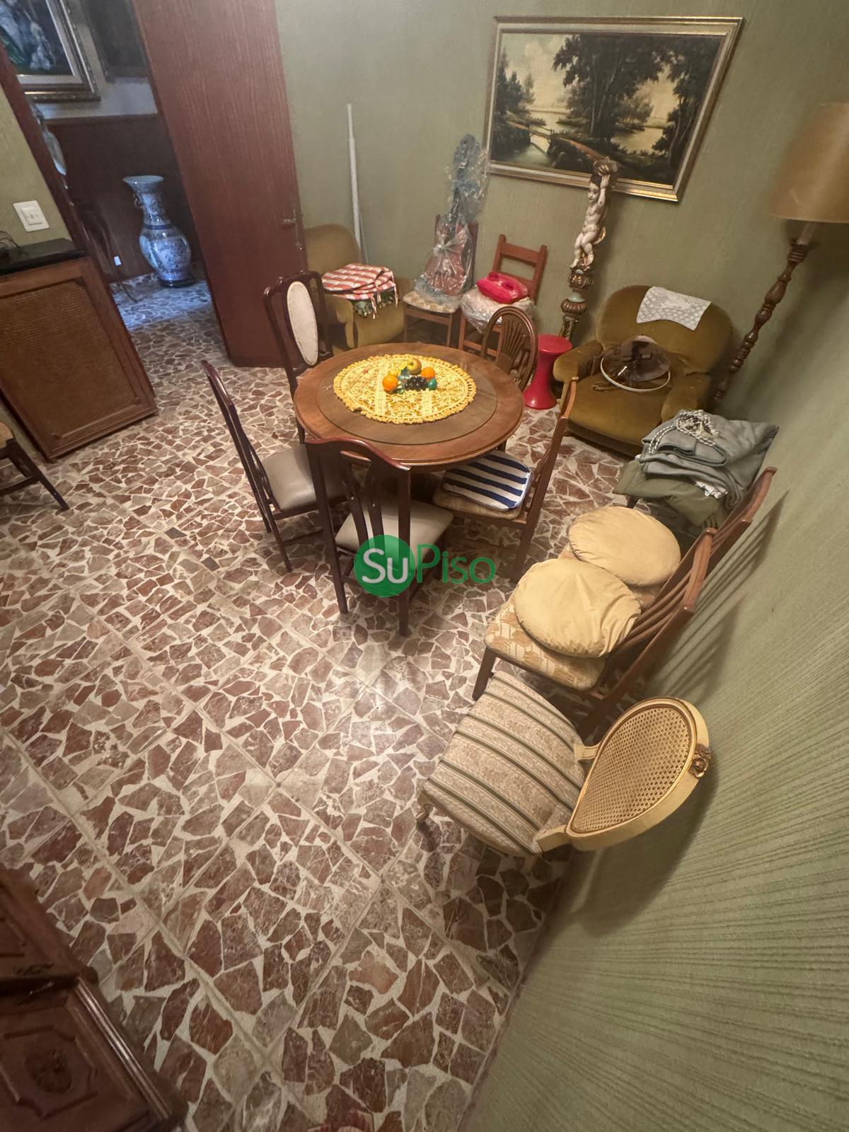 For sale of house in Esquivias