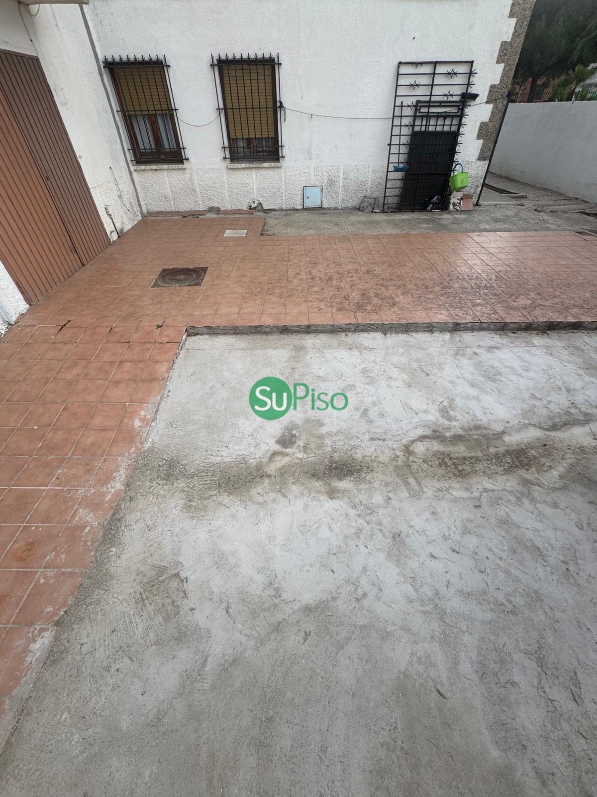 For sale of house in Esquivias