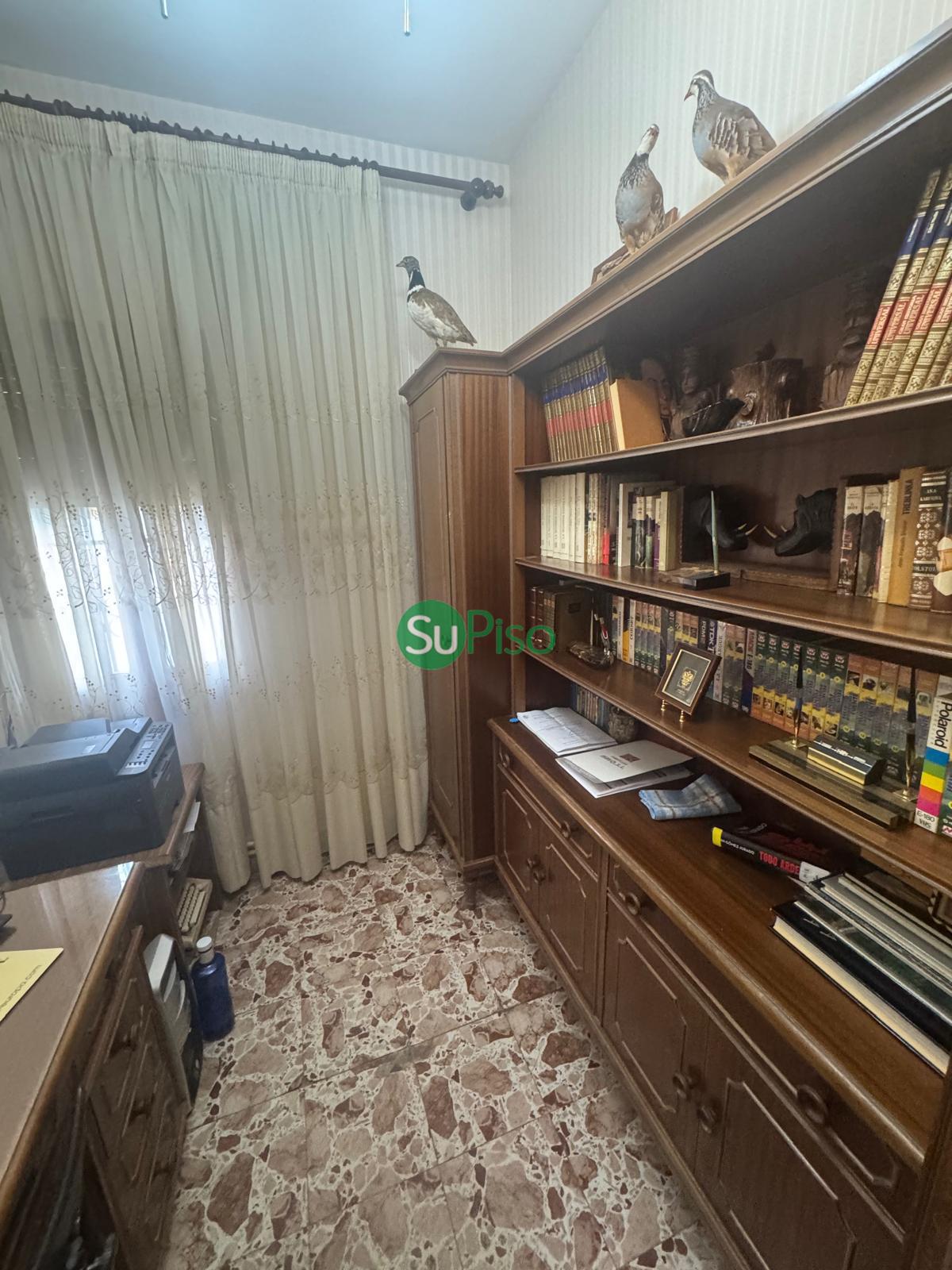 For sale of house in Esquivias