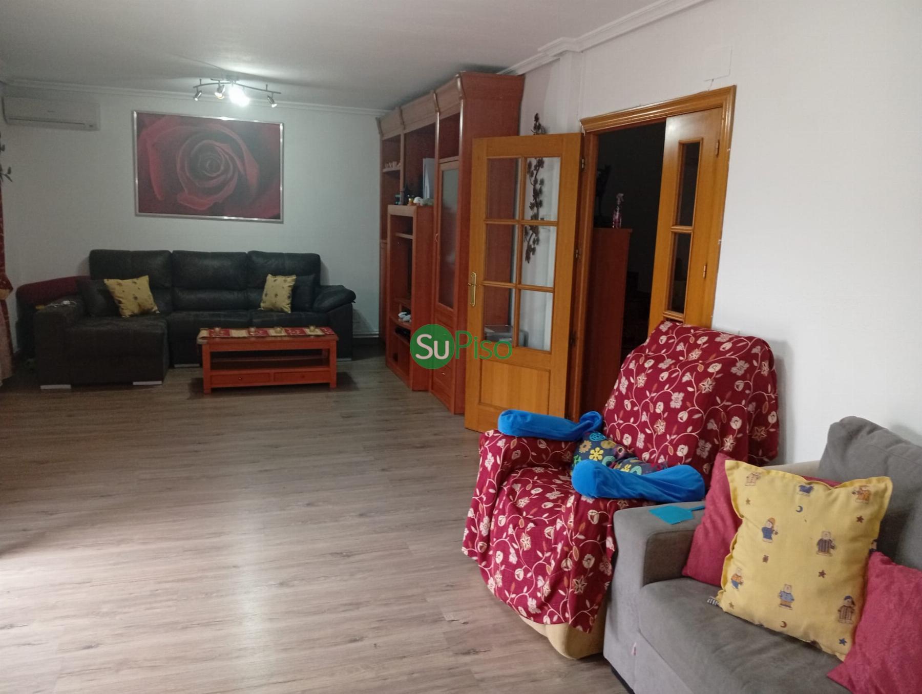 For sale of chalet in Borox