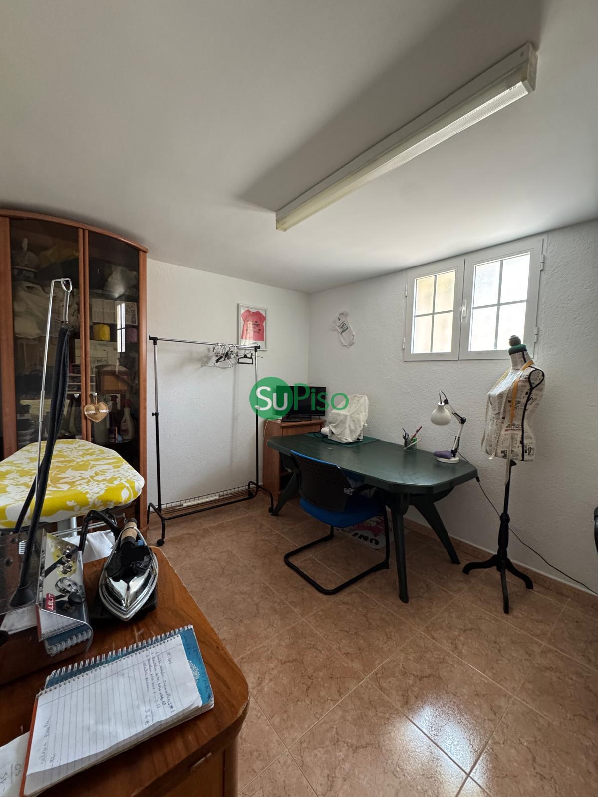 For sale of chalet in Cedillo del Condado